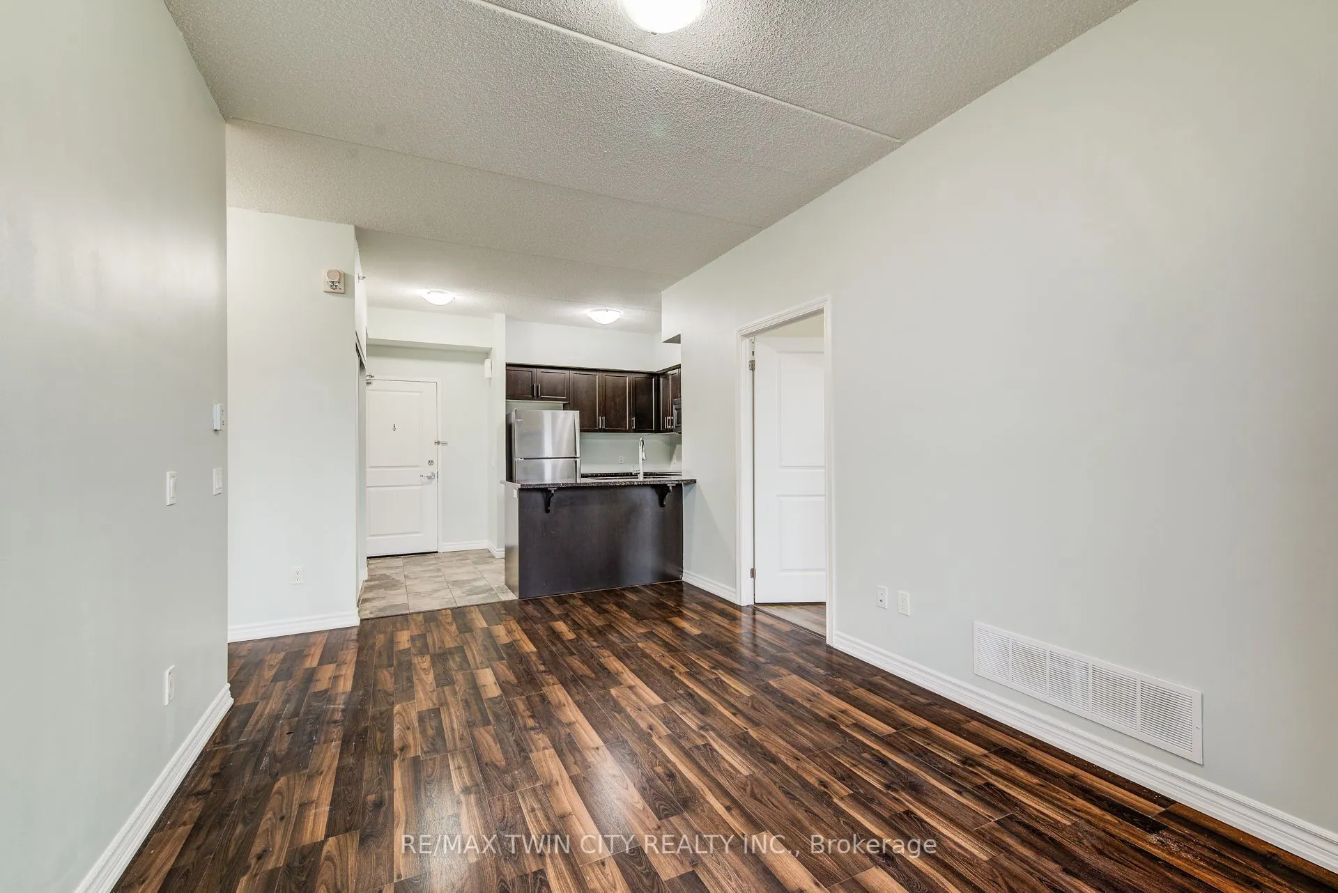 1284 Gordon Street, #306