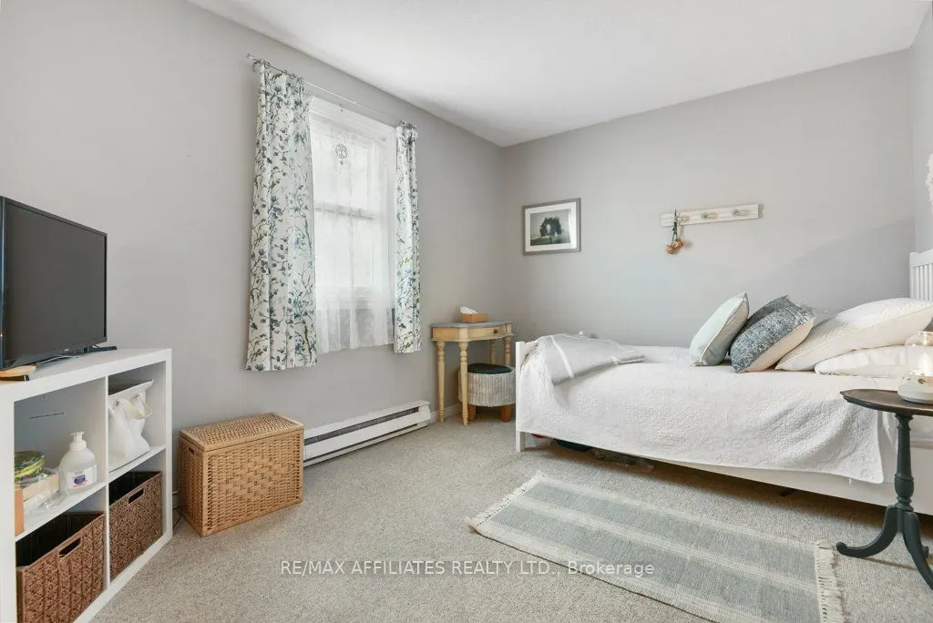 355 Mullett Street, #3