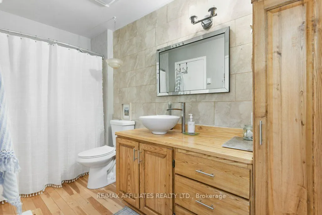 355 Mullett Street, #3