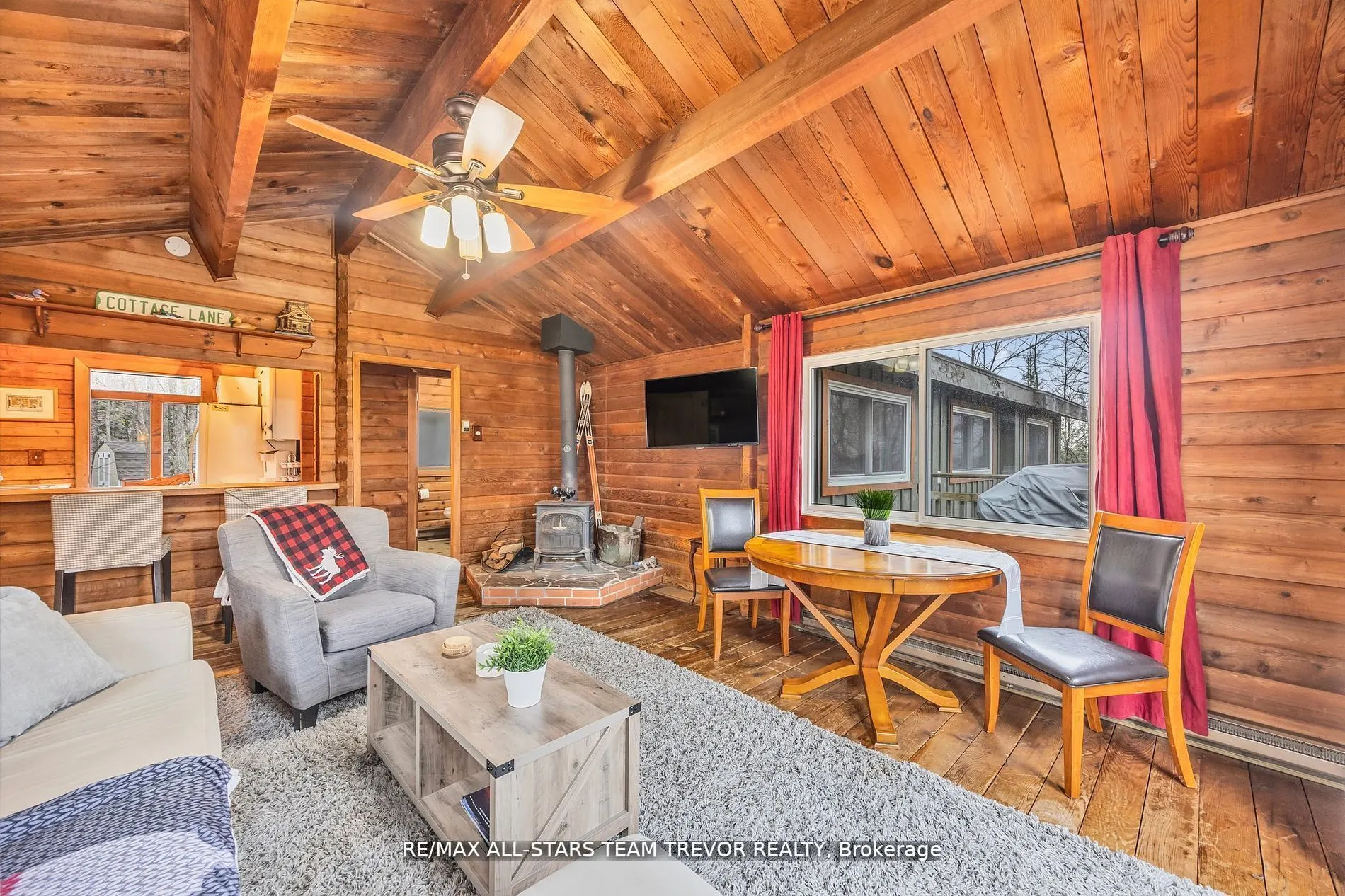 143 Chalet Crescent
