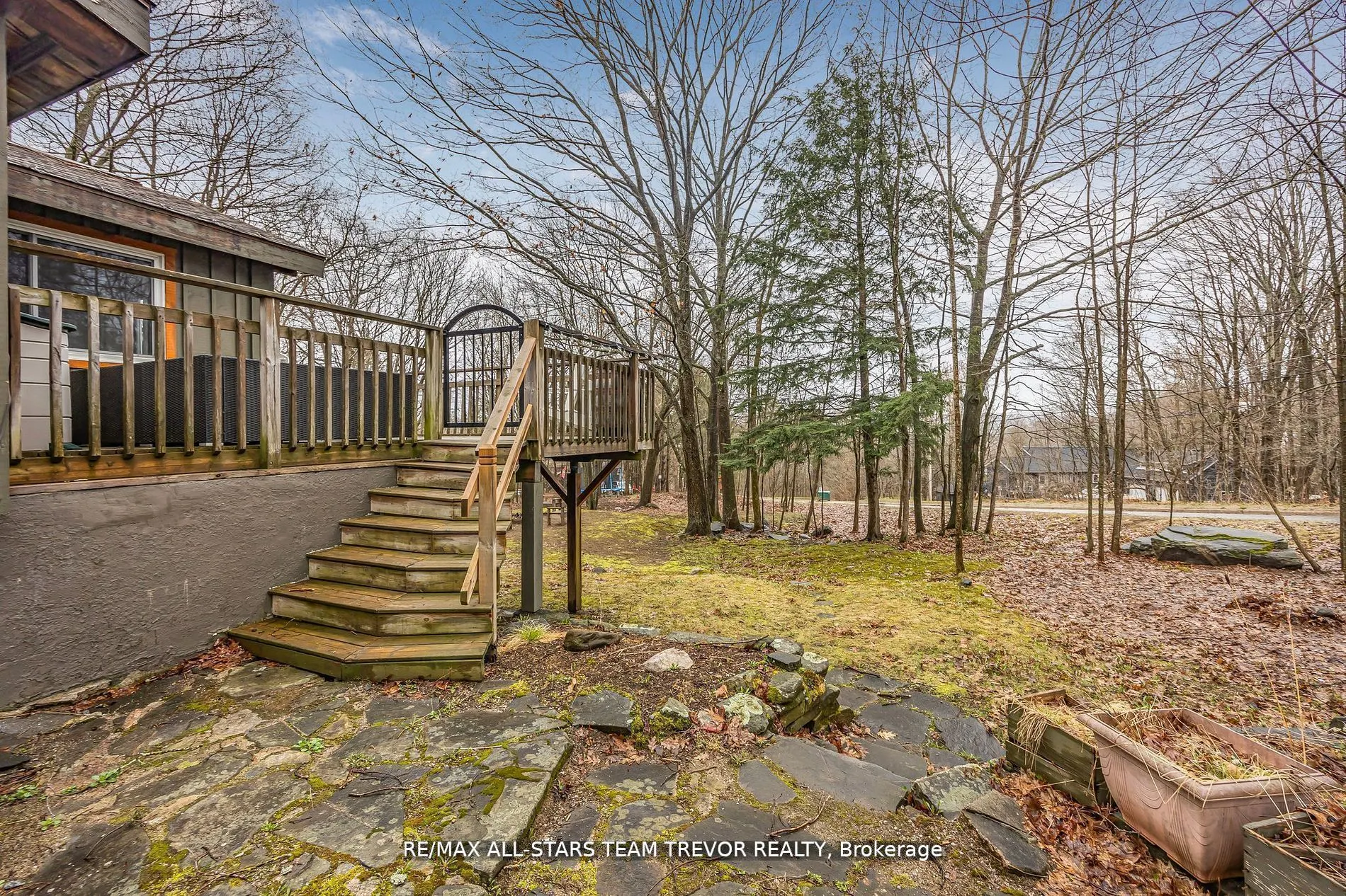 143 Chalet Crescent