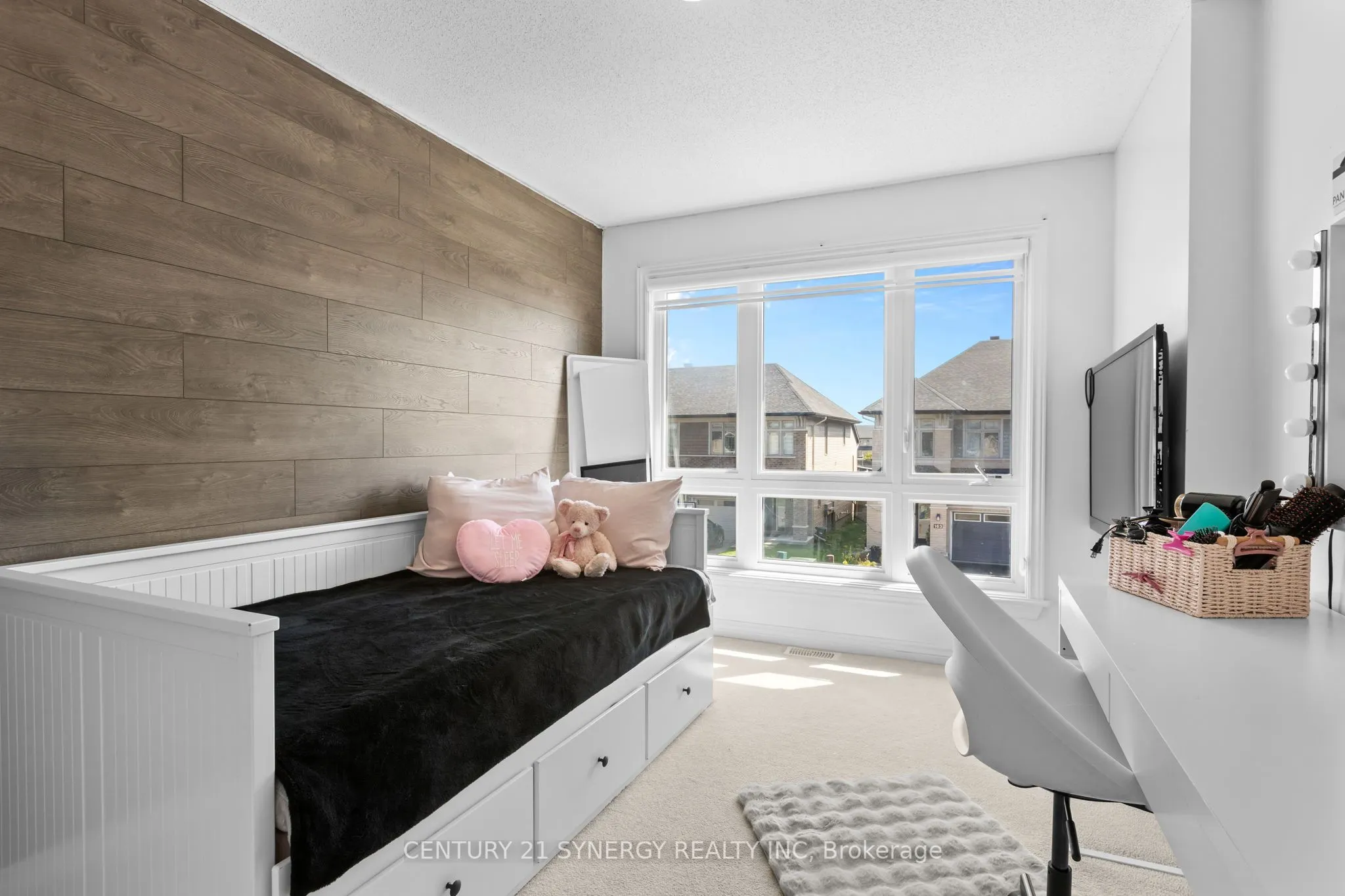 162 Popplewell Crescent