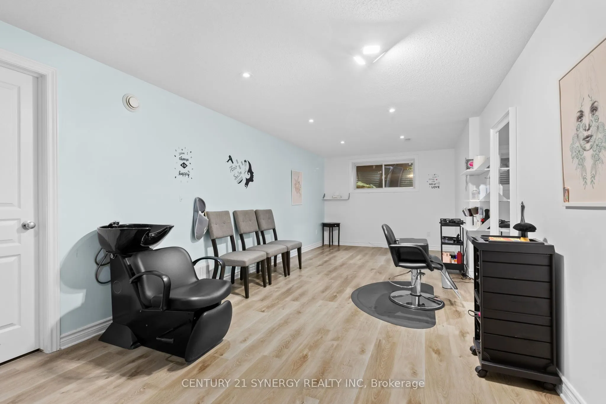 162 Popplewell Crescent