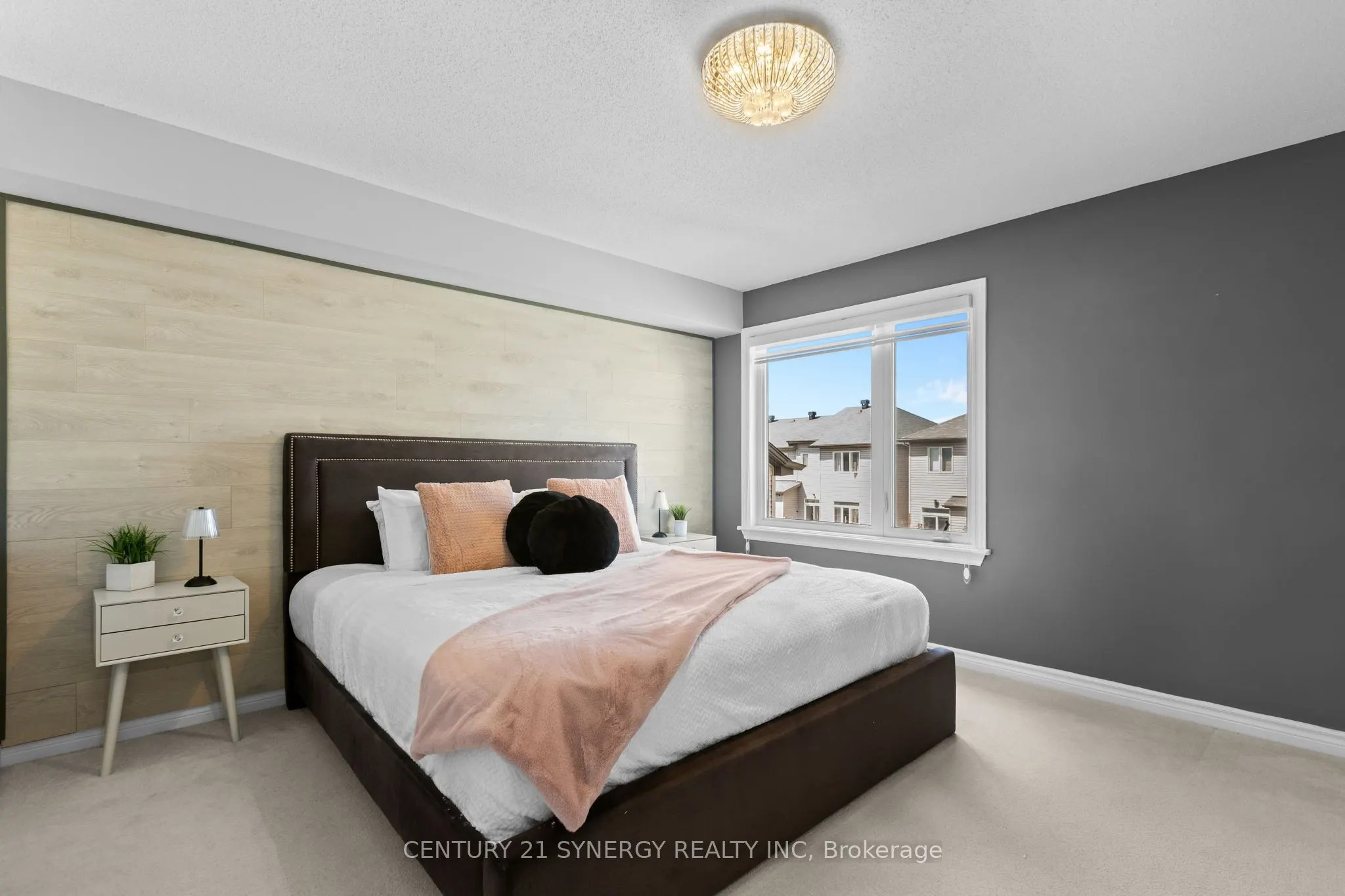 162 Popplewell Crescent