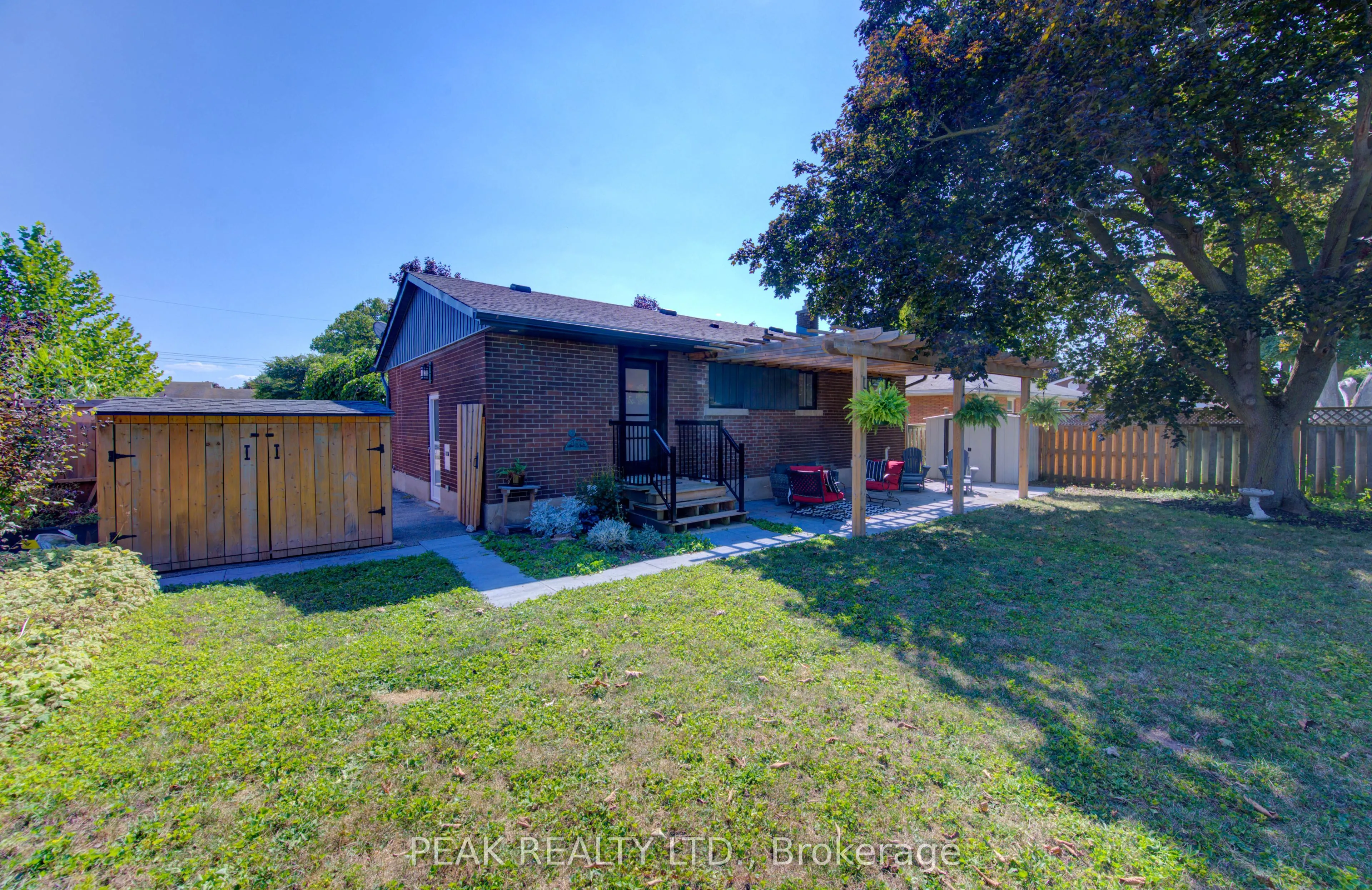 120 Trafalgar Avenue