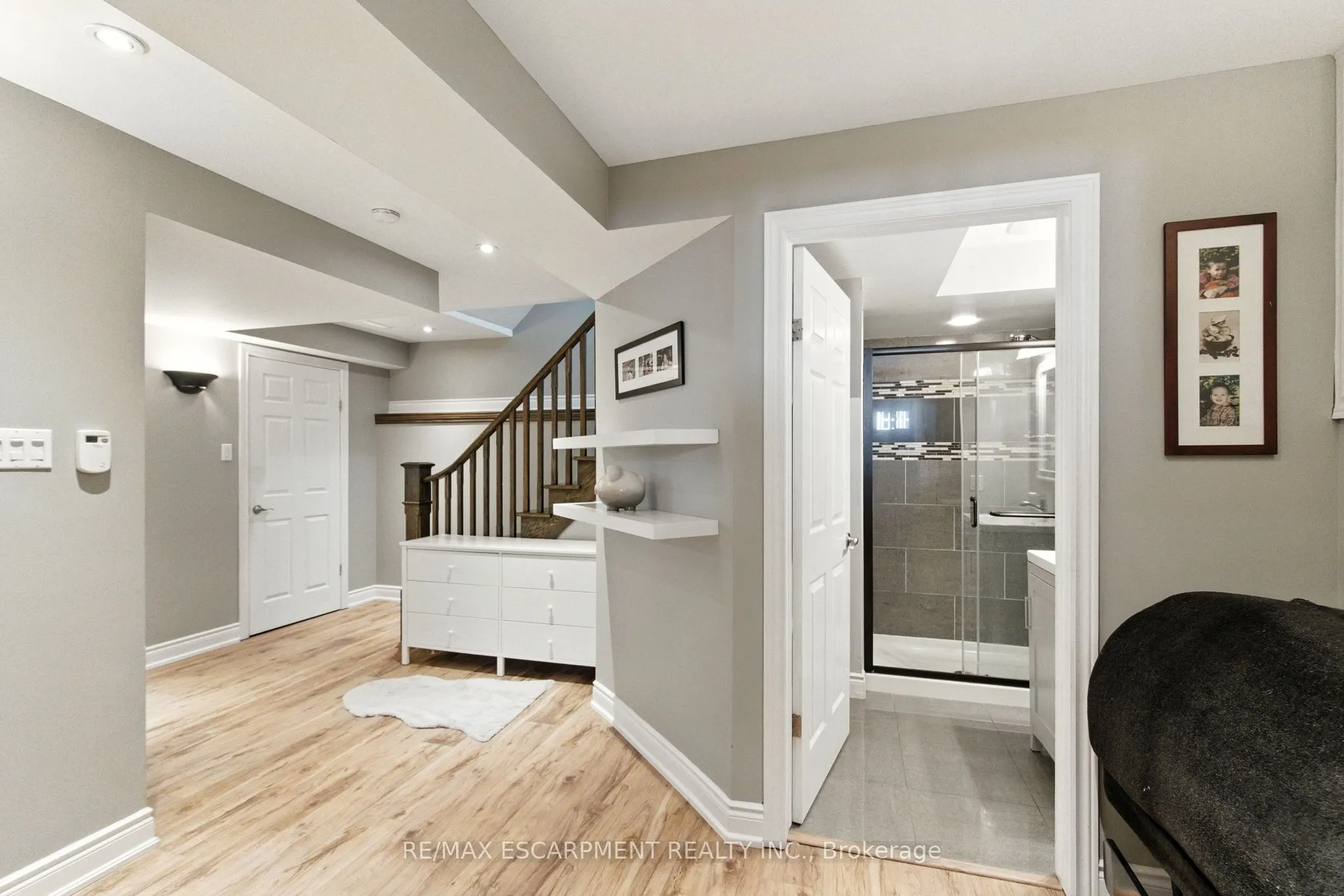 36 Pinecreek Road