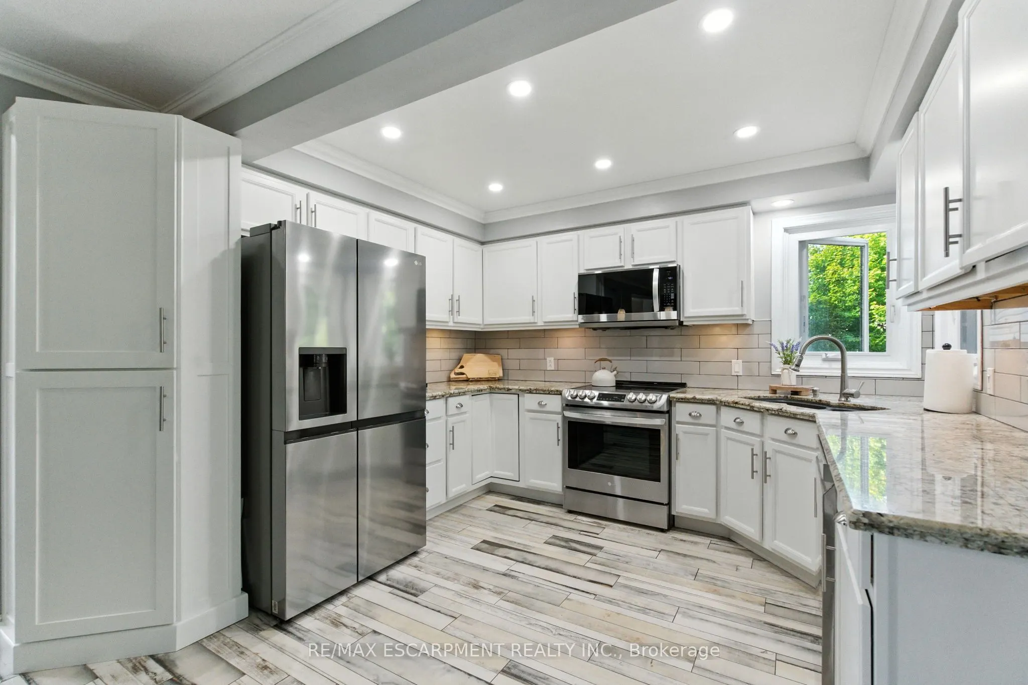 36 Pinecreek Road