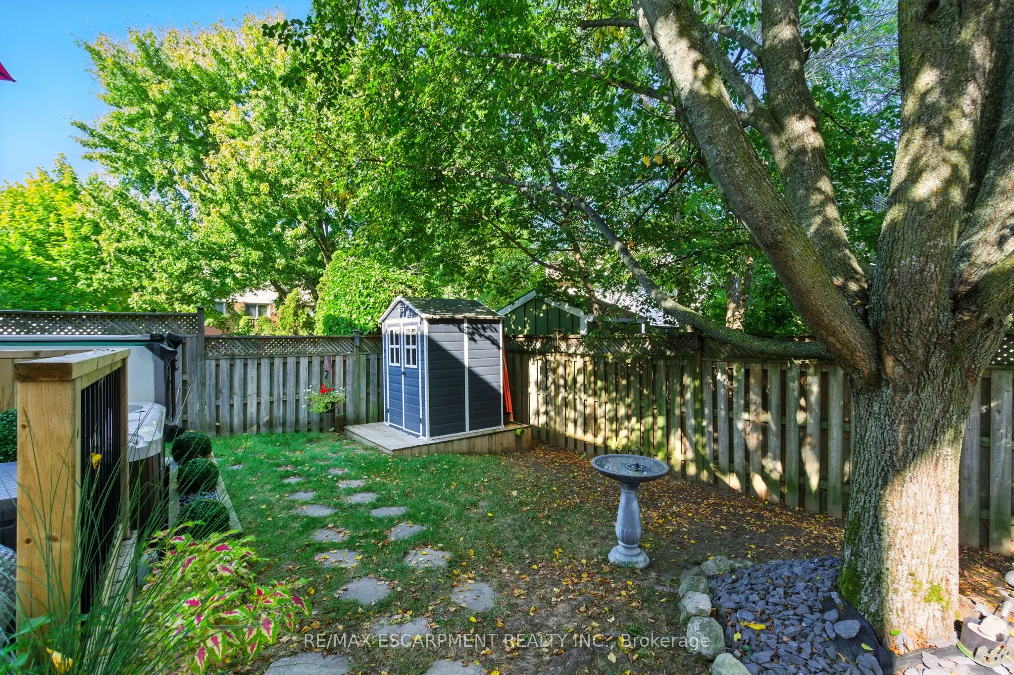 36 Pinecreek Road