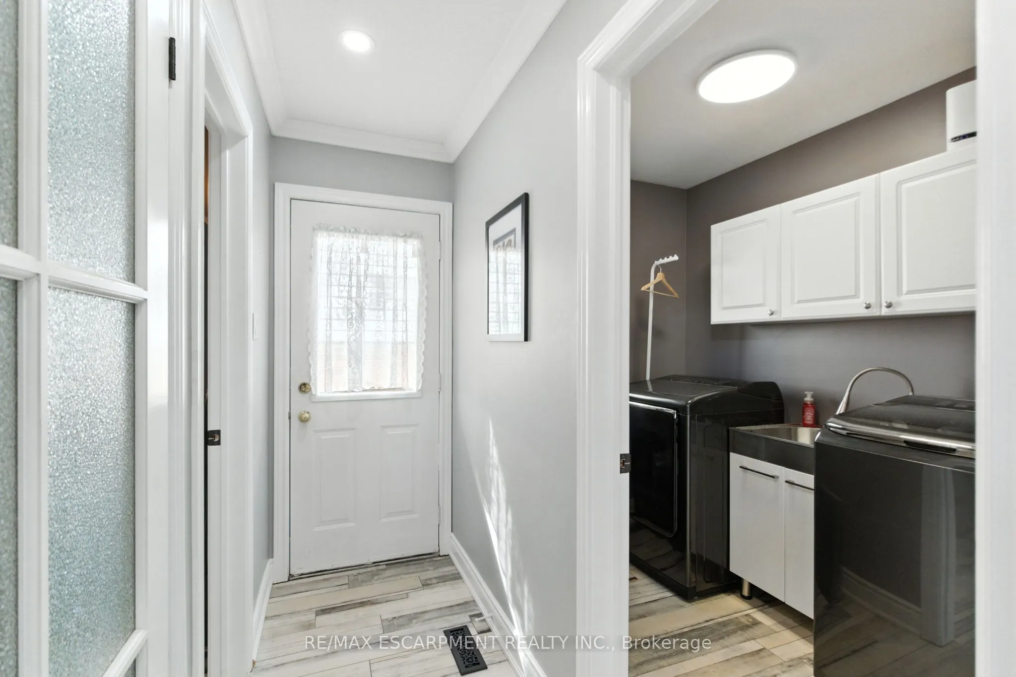 36 Pinecreek Road