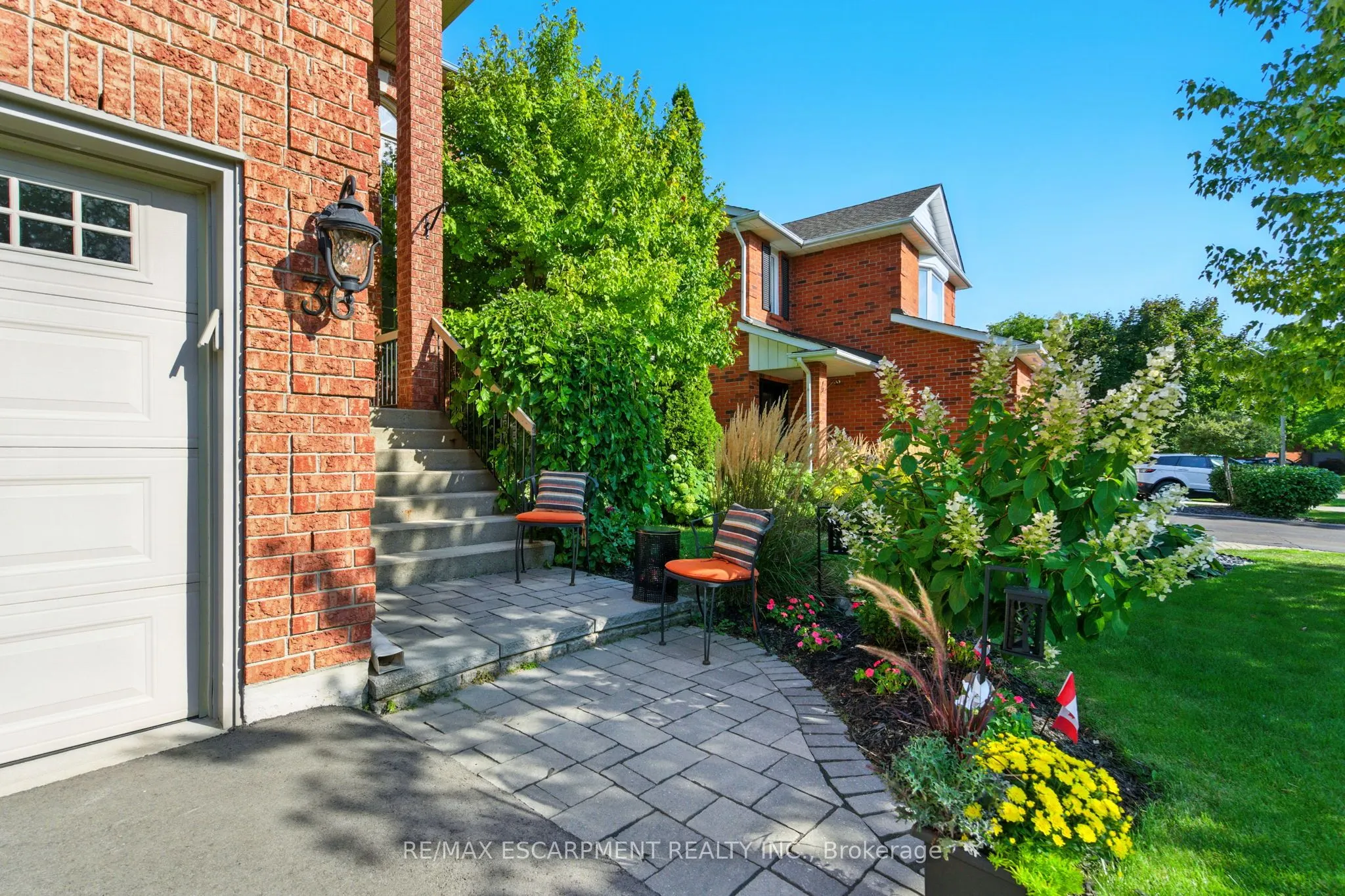 36 Pinecreek Road