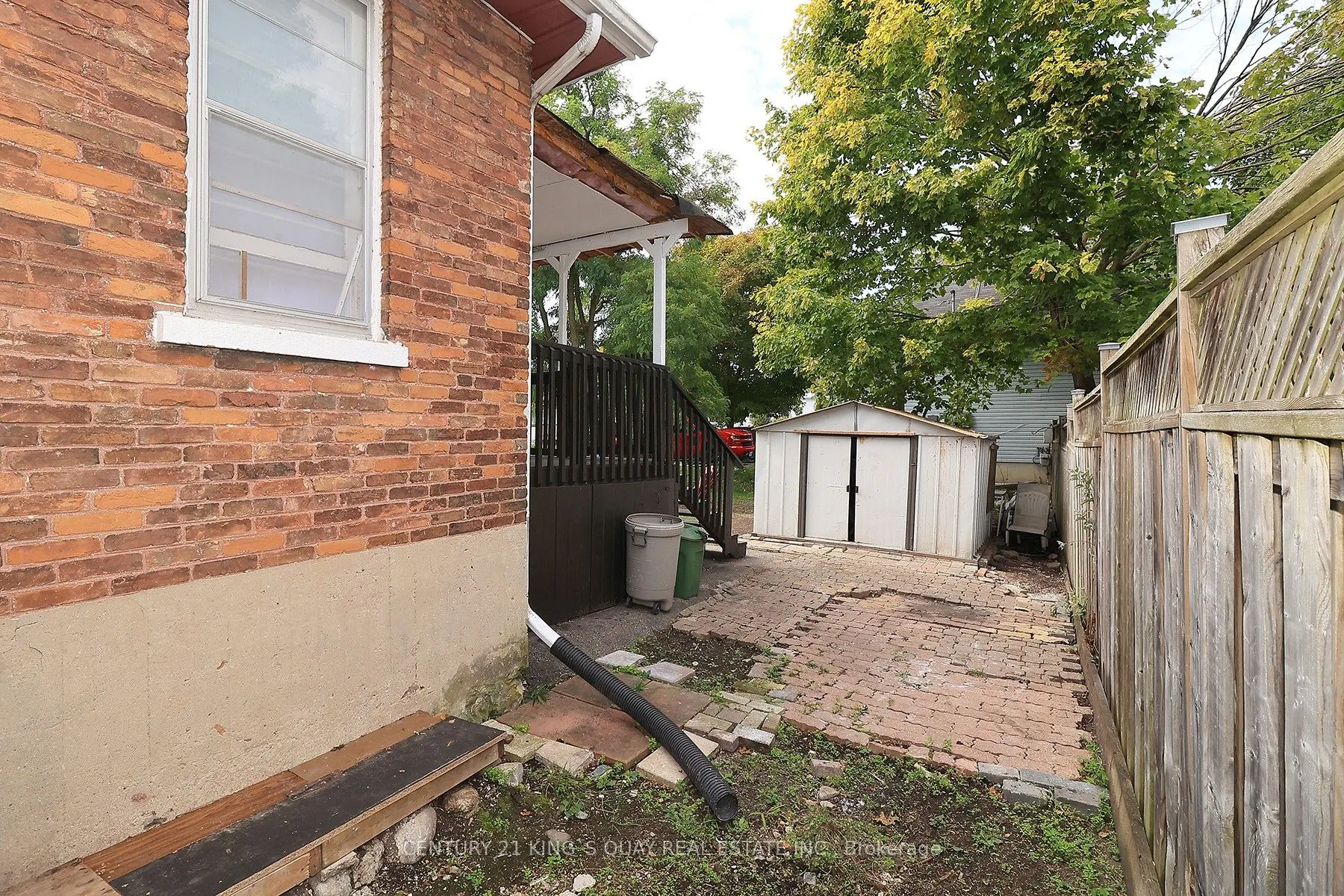 51 Albert Street S
