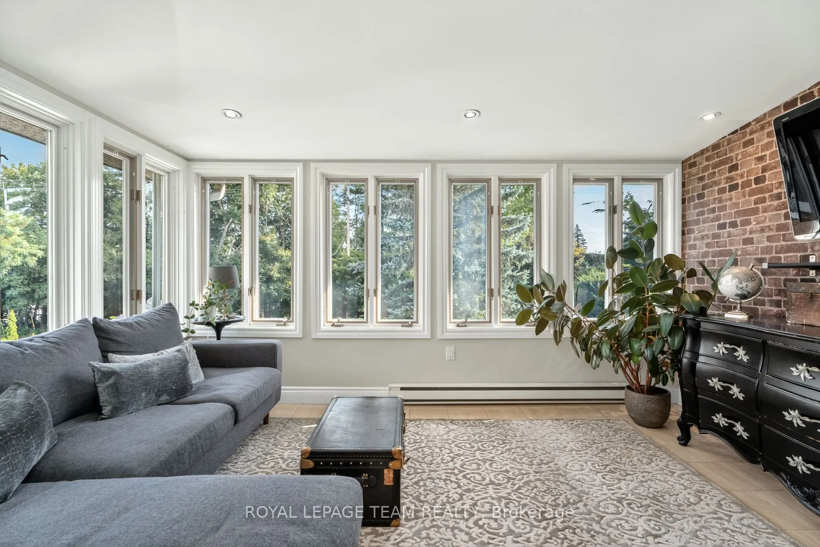 301 Buena Vista Road