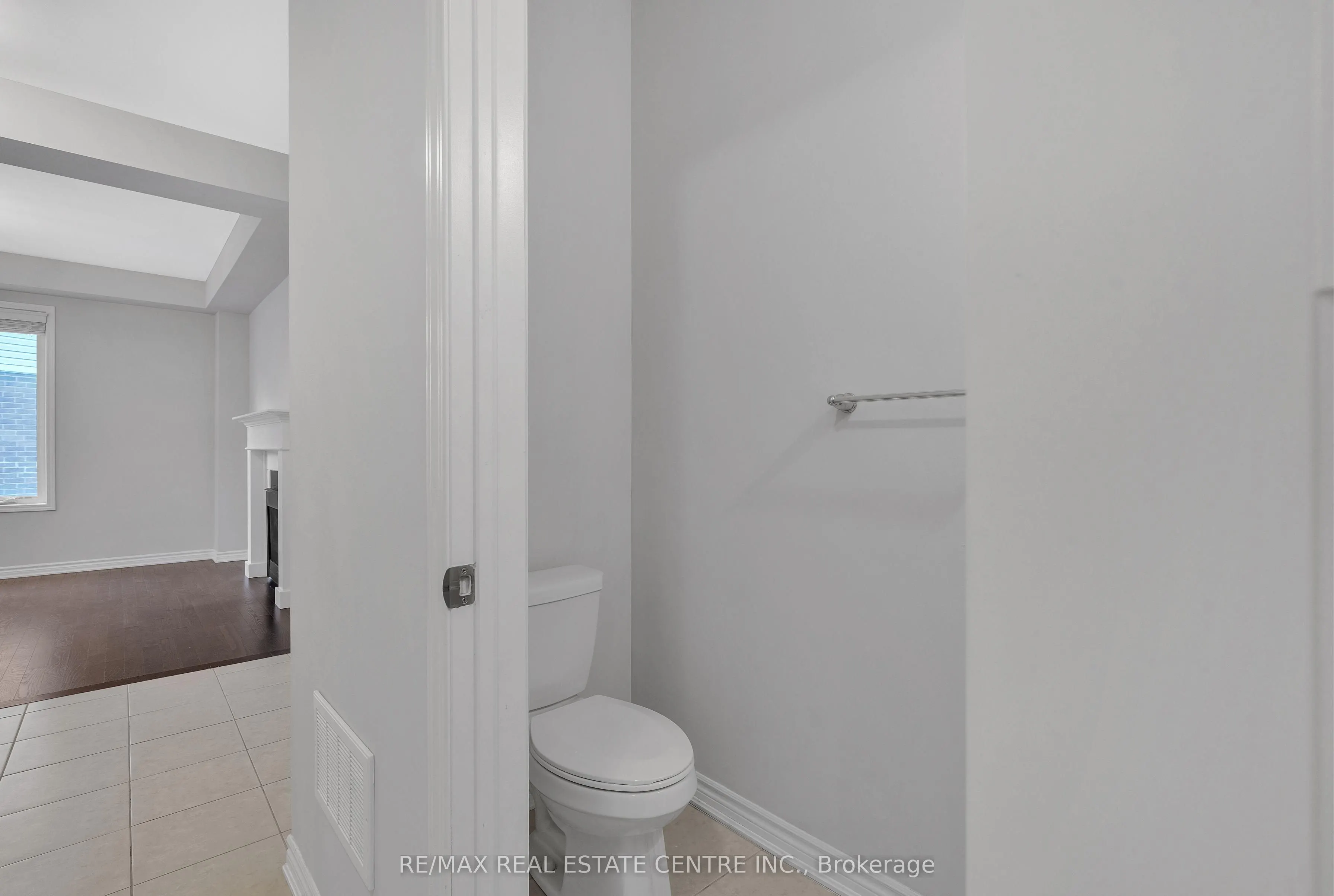260 Shady Glen Crescent