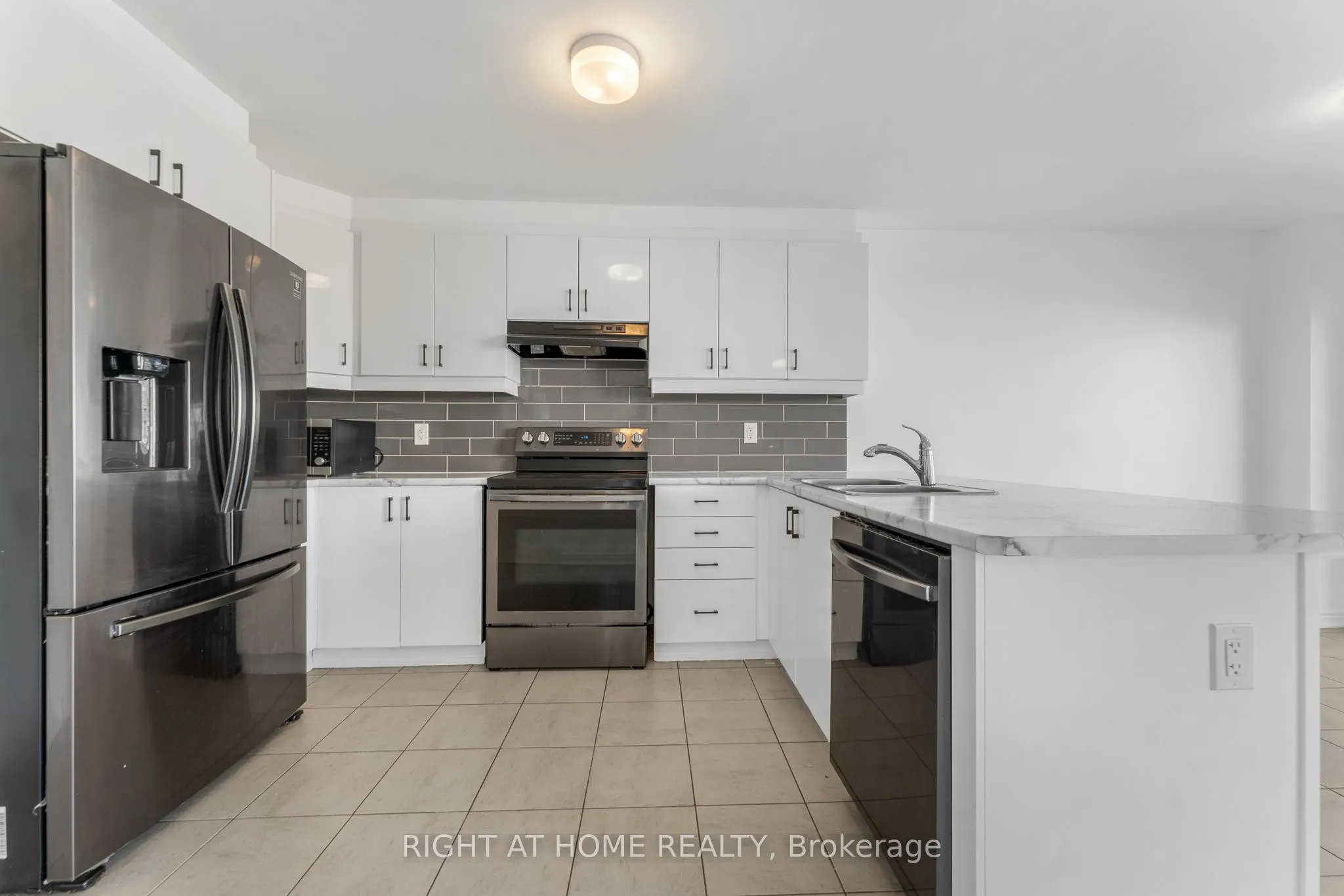 47 Mudminnow Crescent