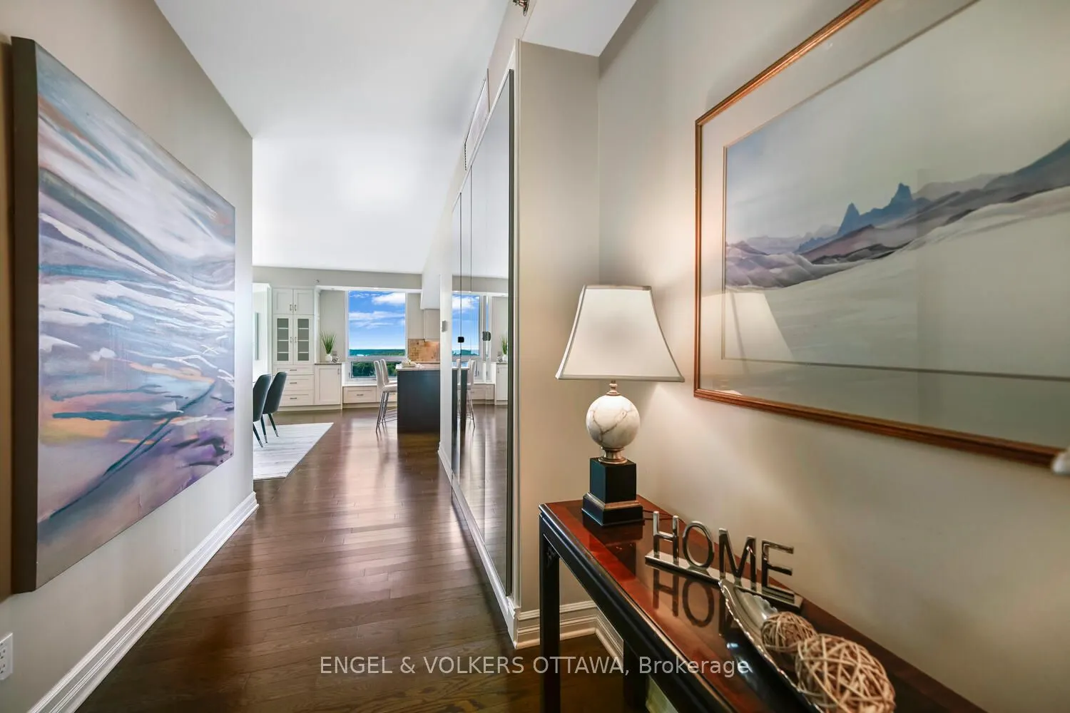 15 St Andrew Street, #1702