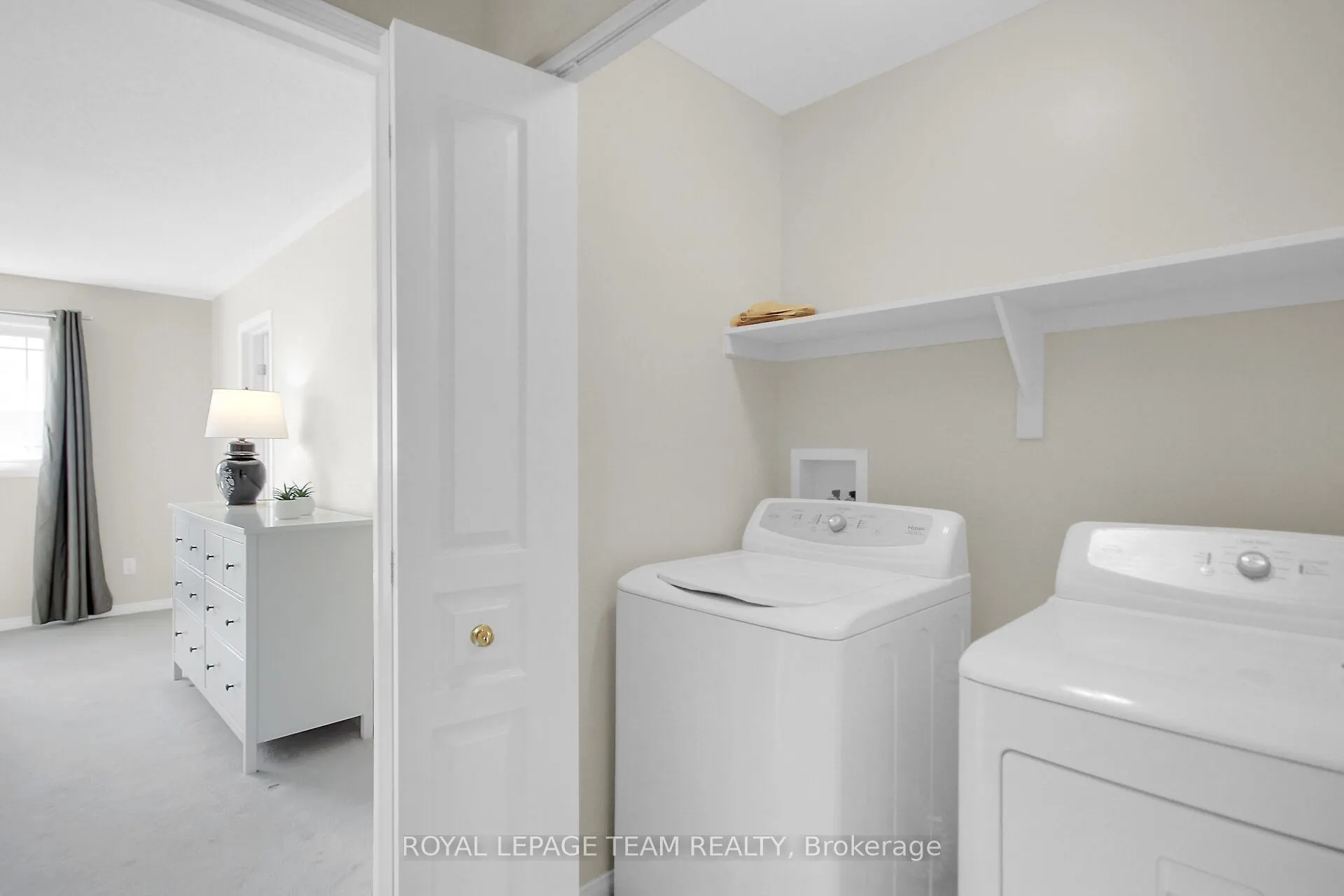 1464 Carronbridge Circle