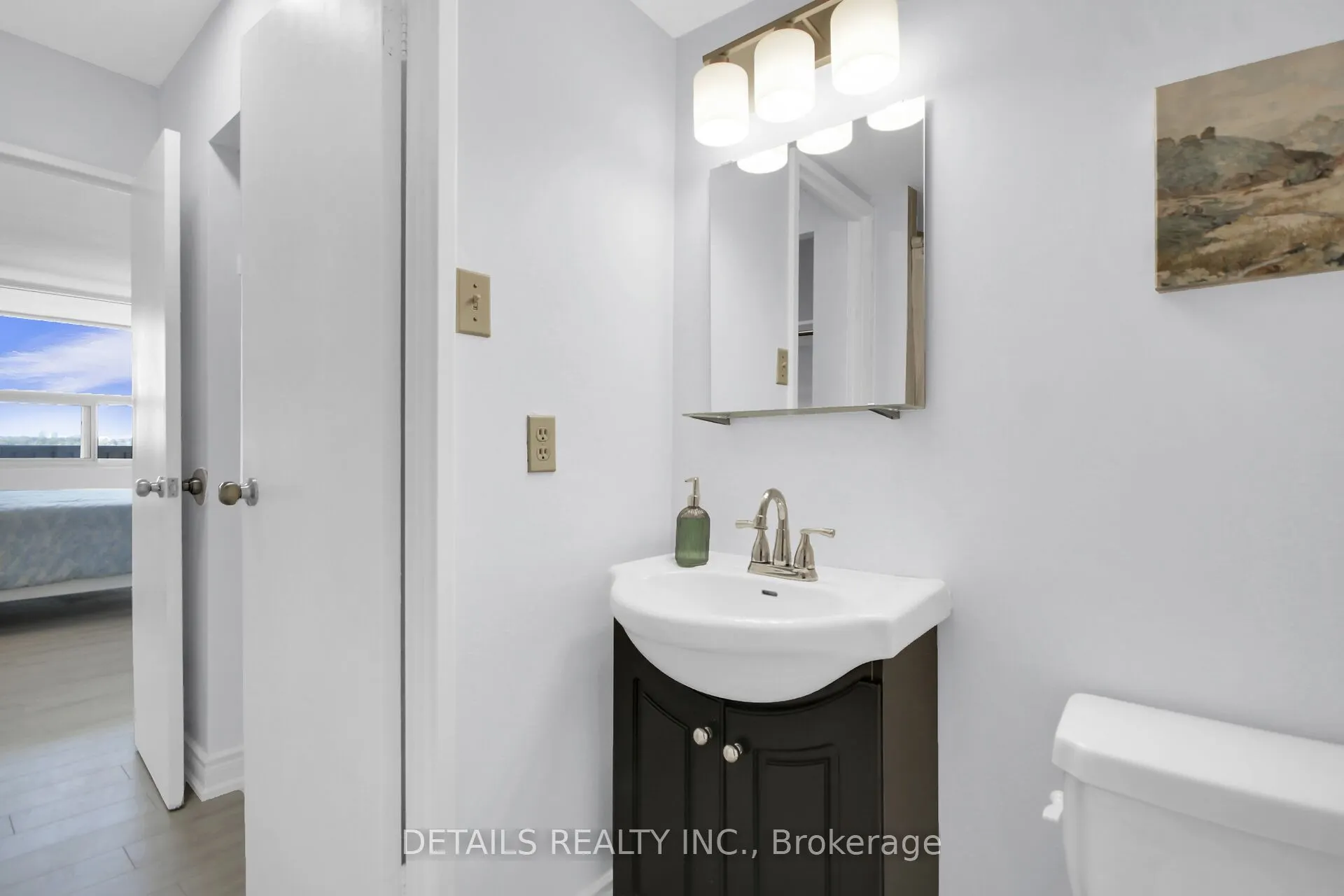 1380 Prince Of Wales Drive, #803