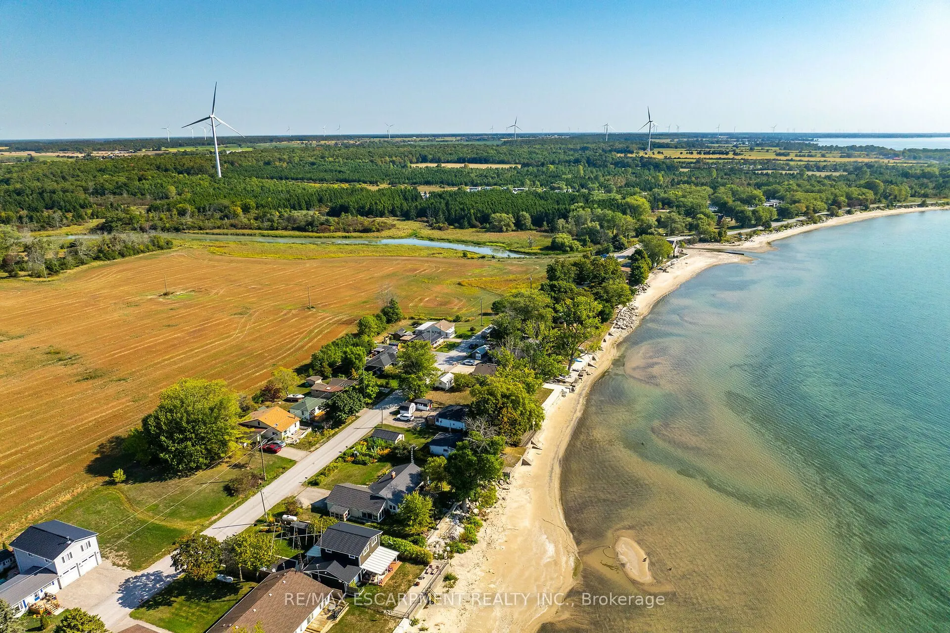 2011 Lakeshore Road