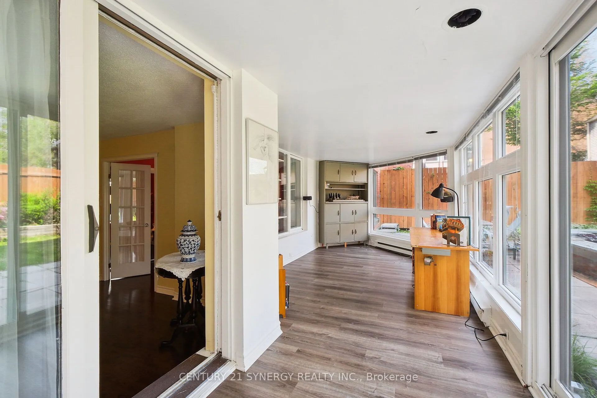 295 Gilmour Street, #104