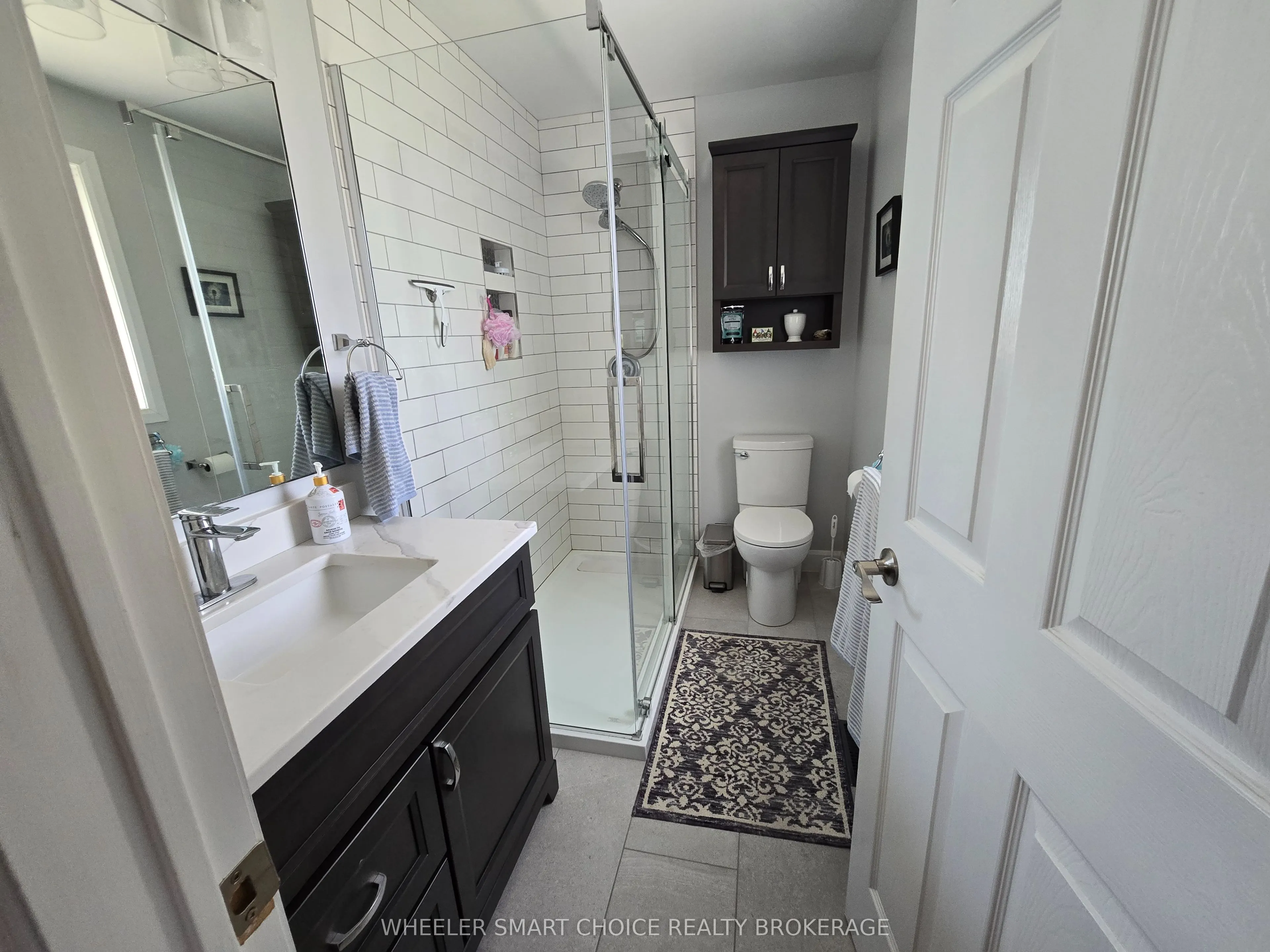 15206 Colonial Drive