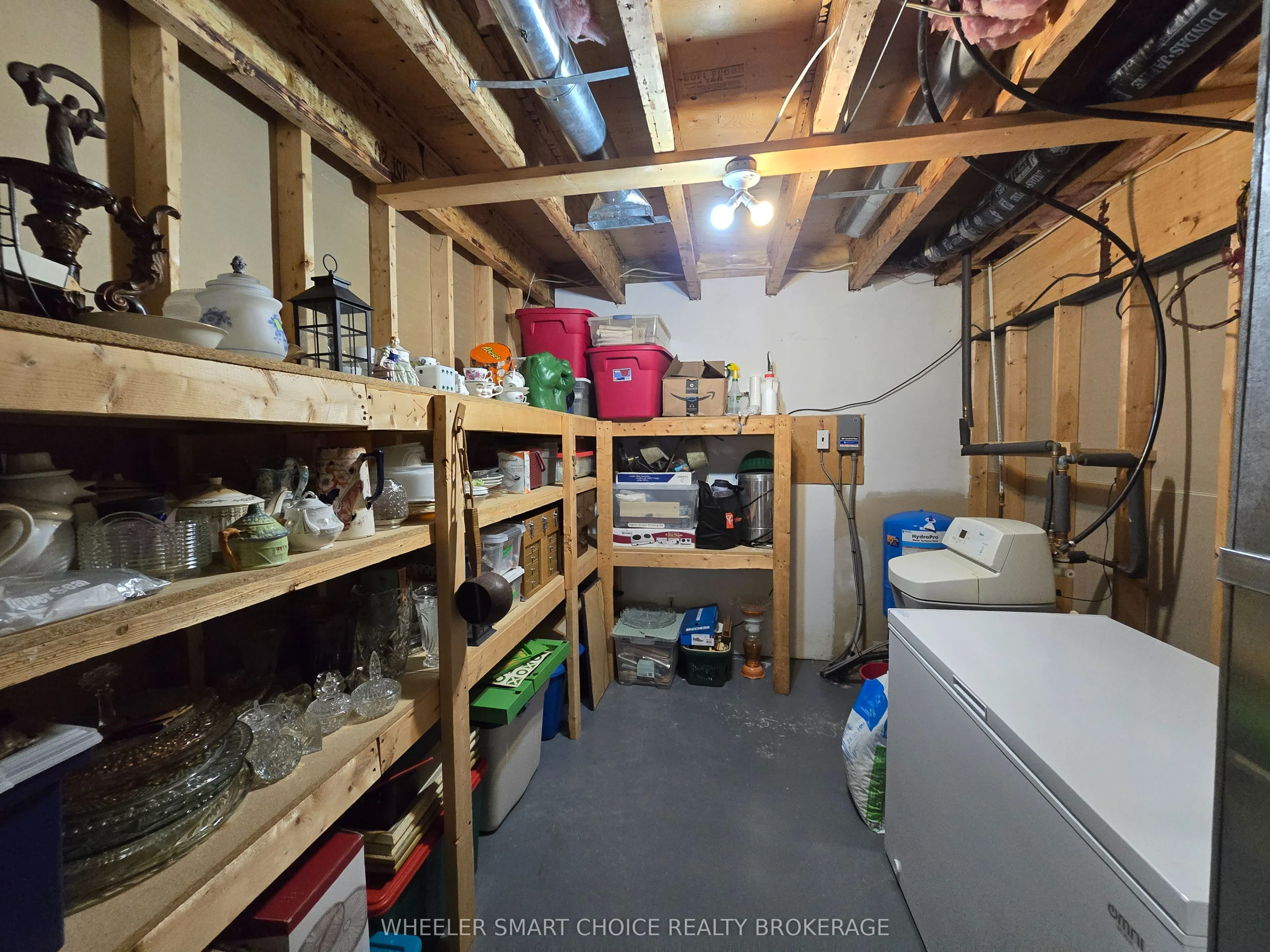 15206 Colonial Drive