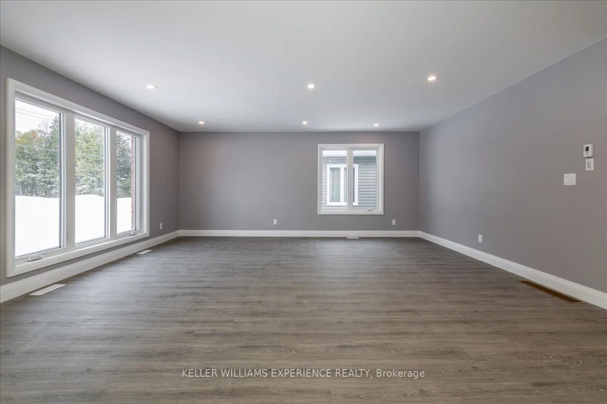 145 Pine Street W