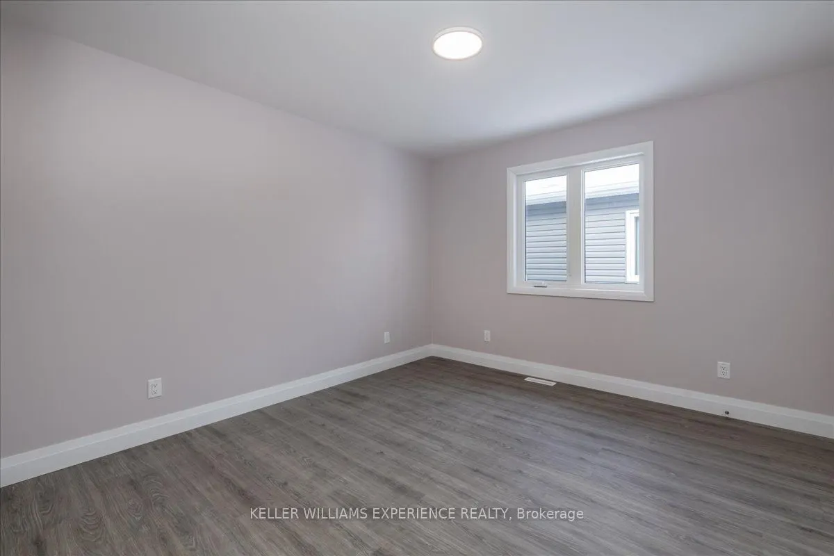 145 Pine Street W