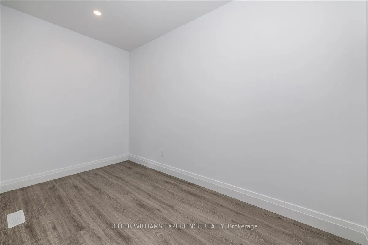 145 Pine Street W