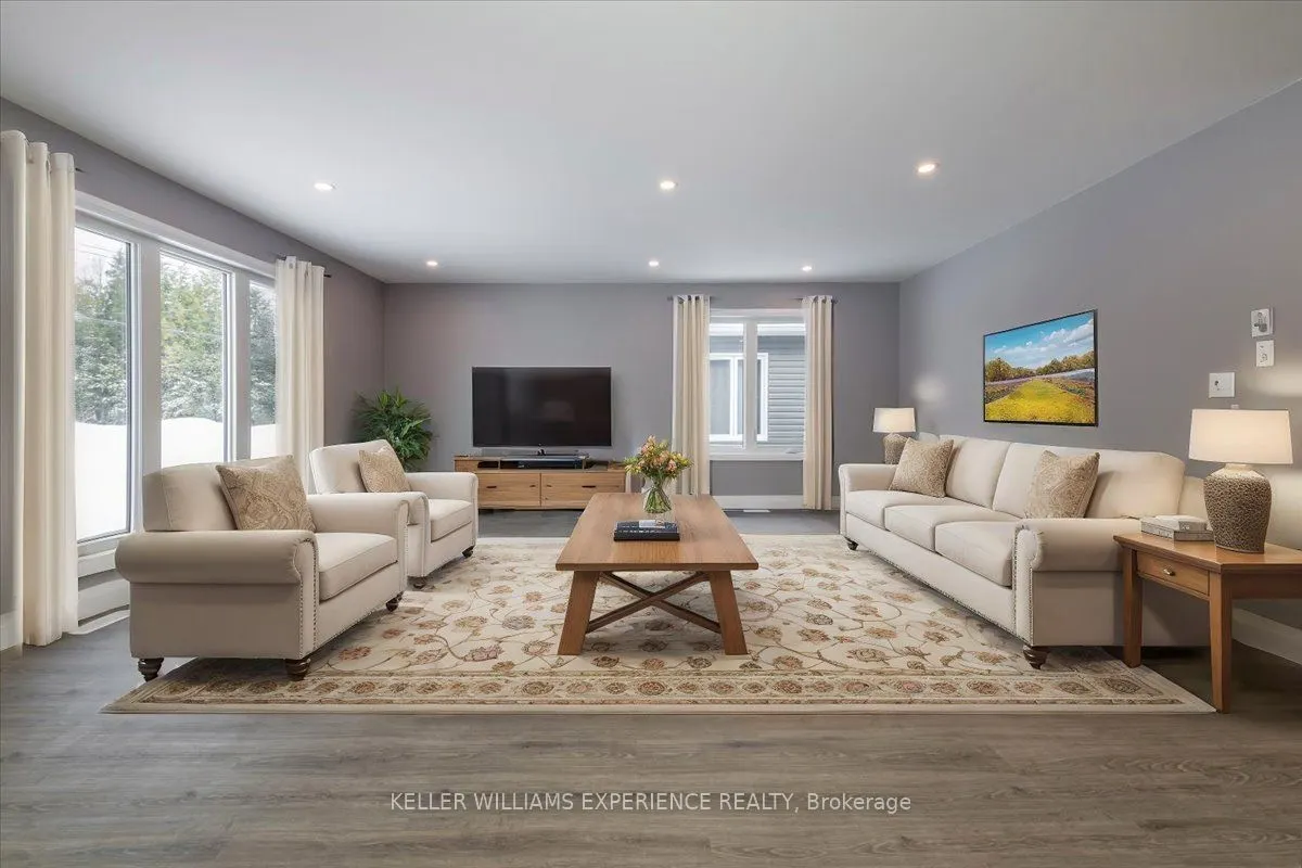 145 Pine Street W