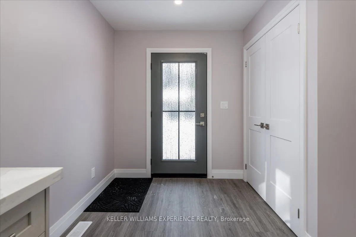145 Pine Street W