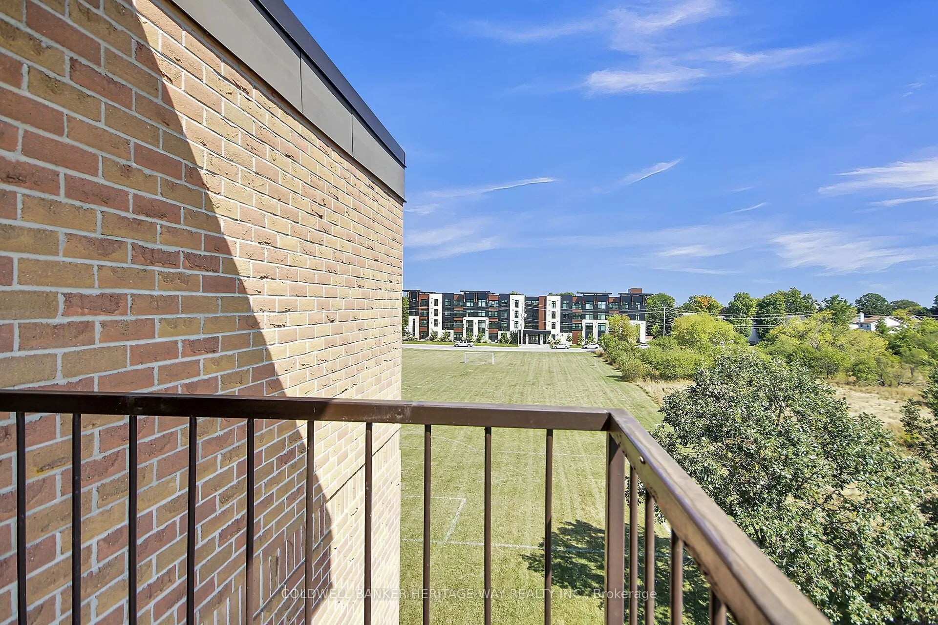 206 Woodward Street, #405