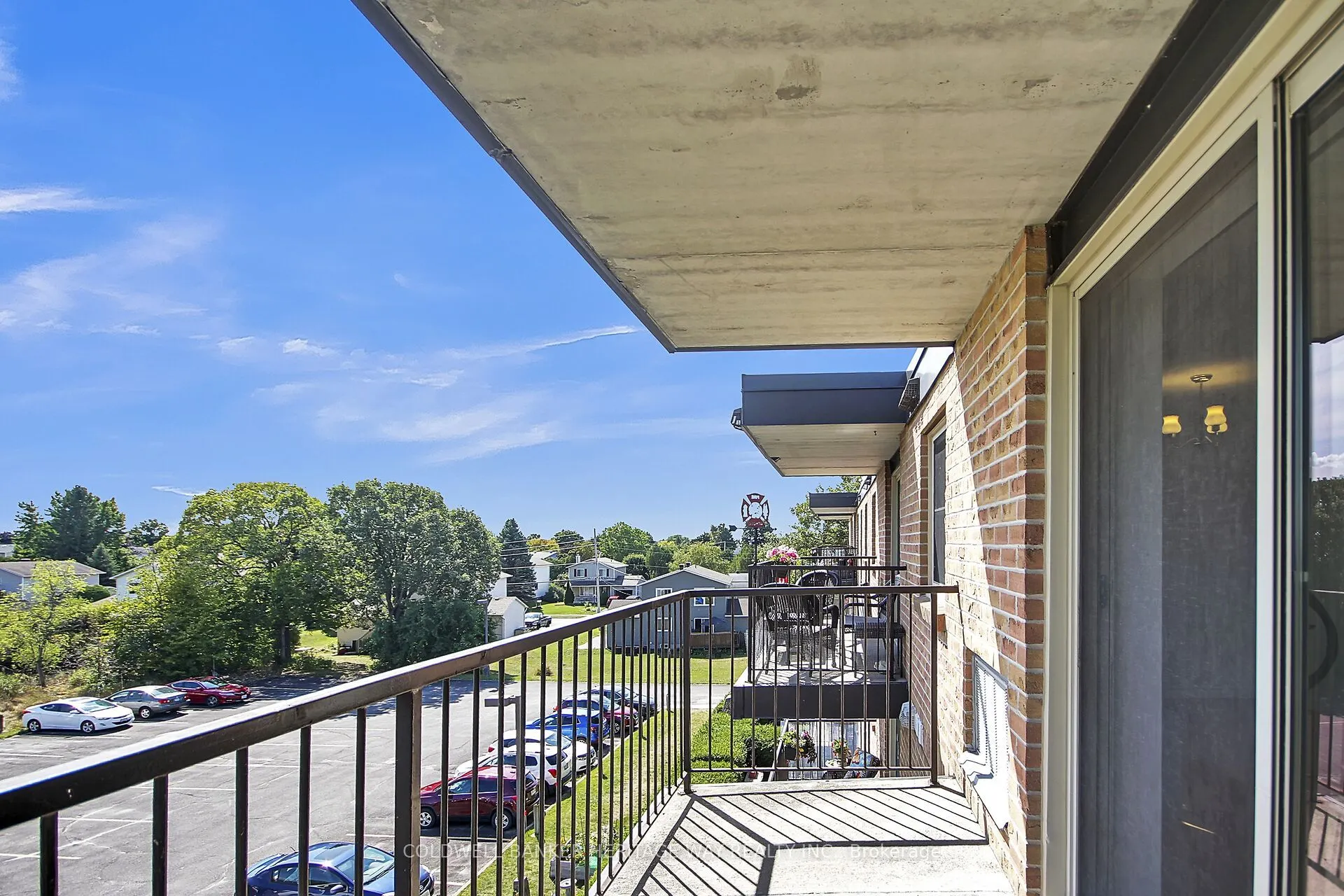 206 Woodward Street, #405