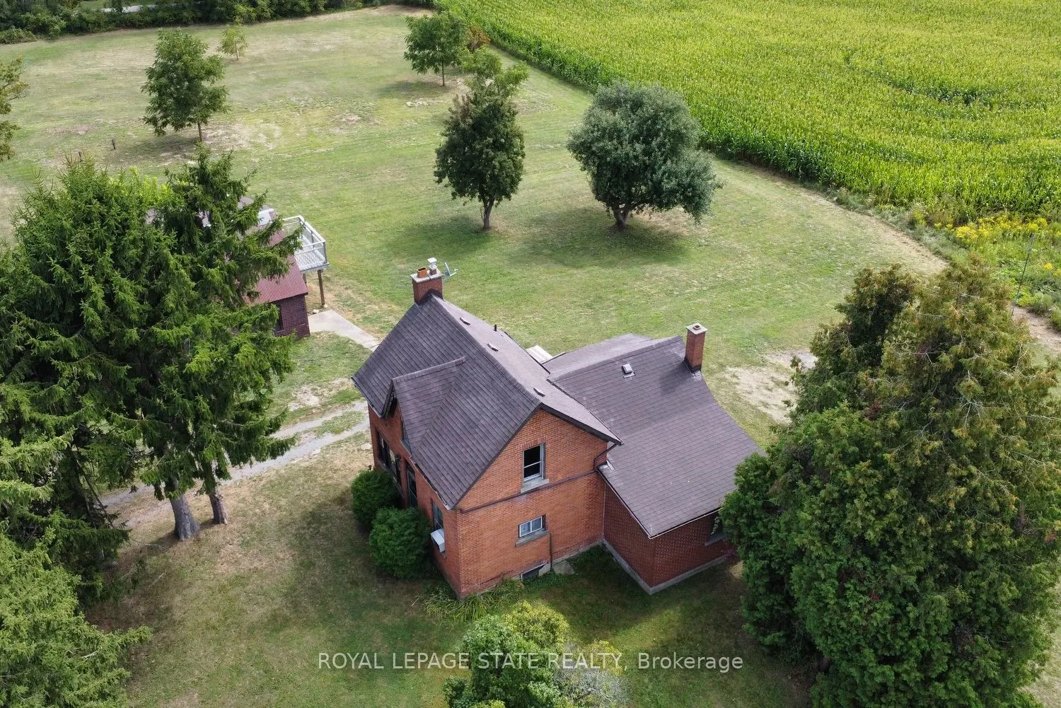 8125 Dickenson Road E
