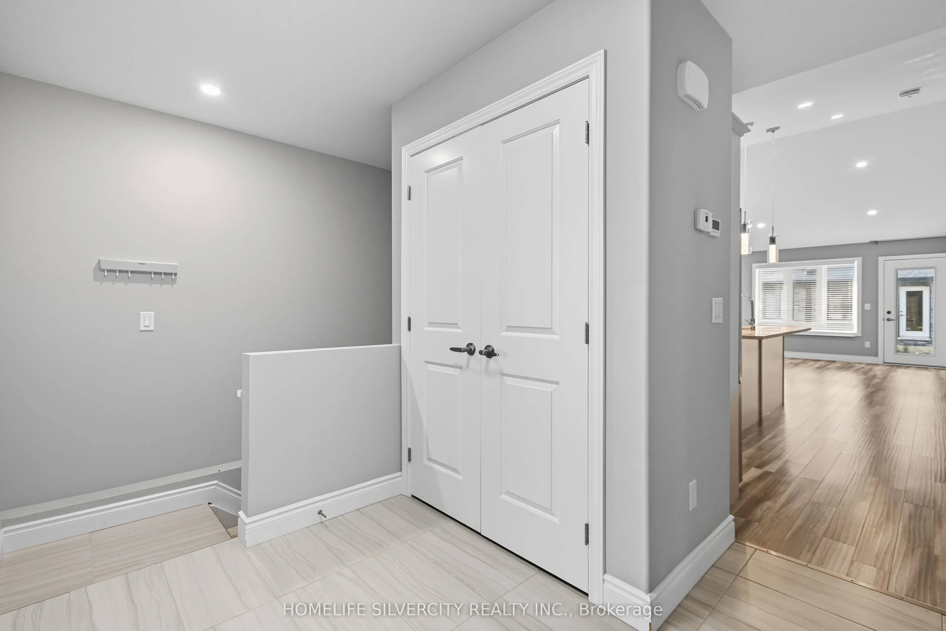 3543 Hallee Crescent