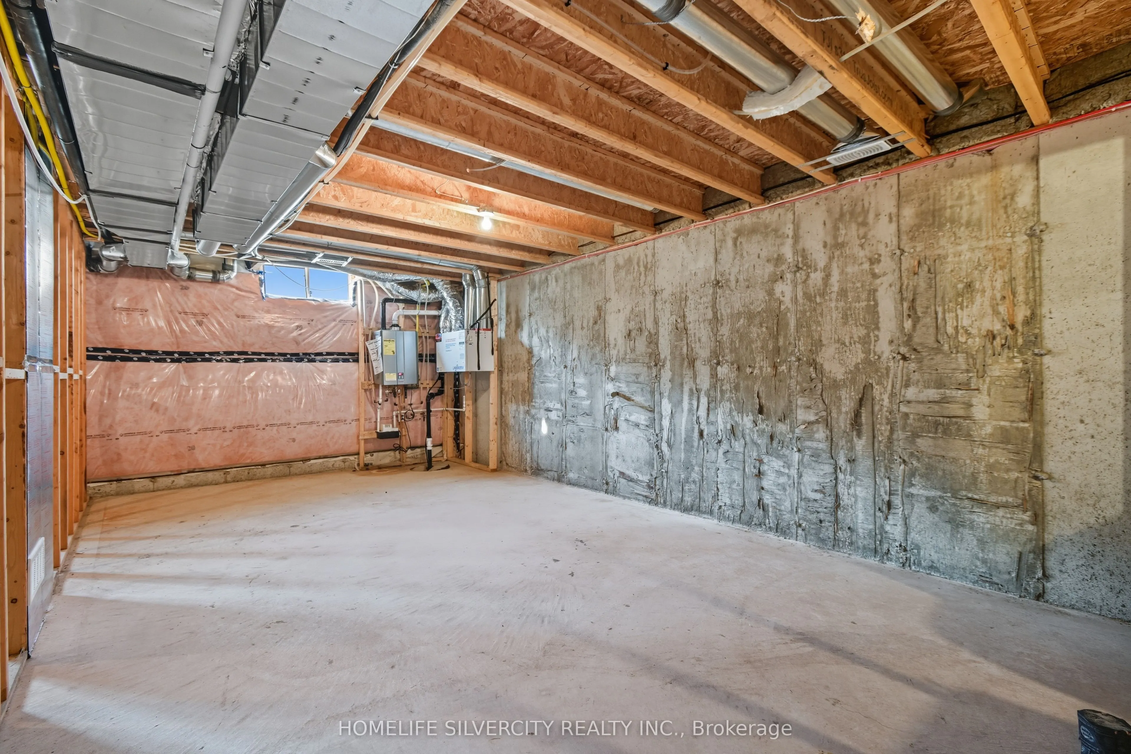 3543 Hallee Crescent