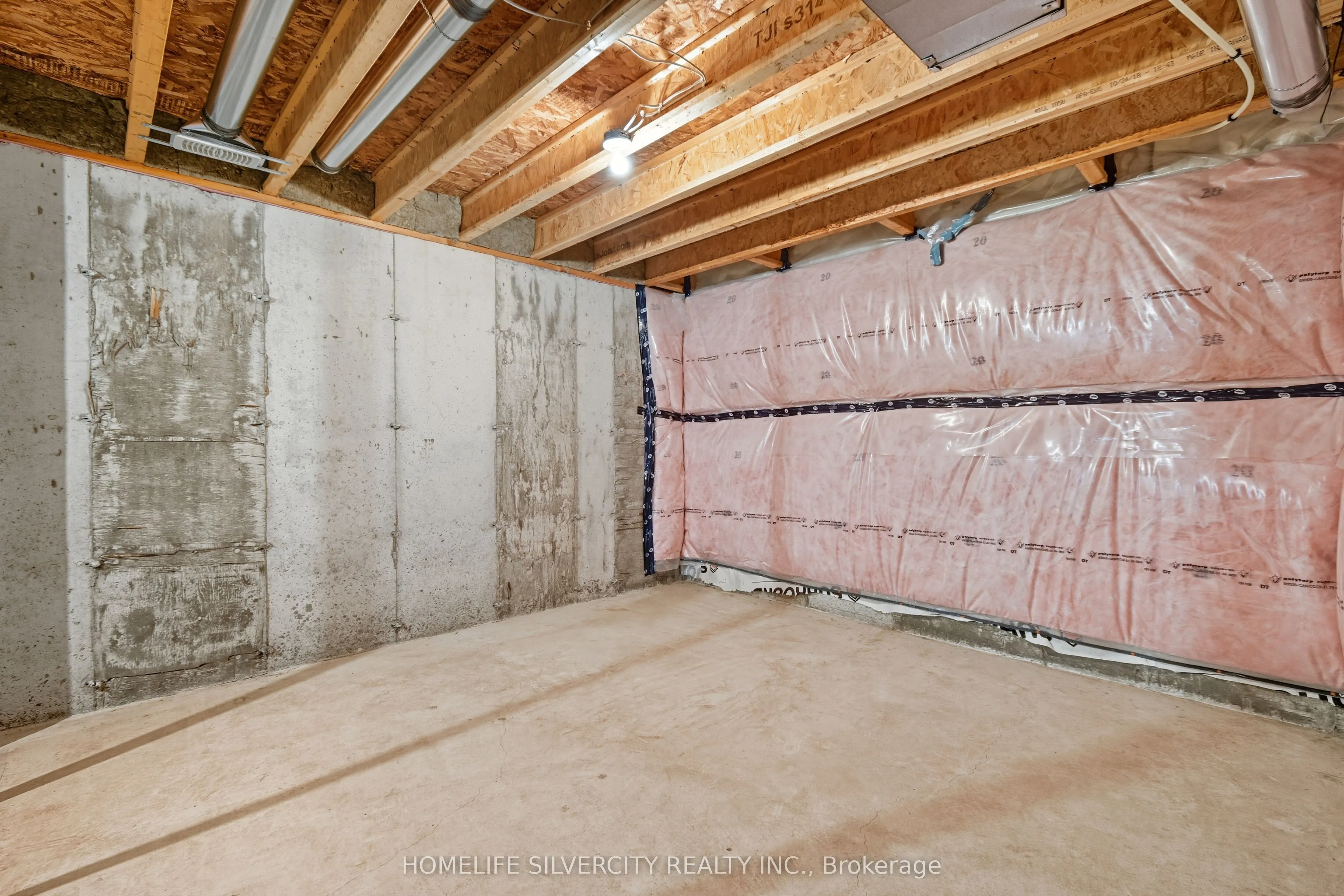 3543 Hallee Crescent