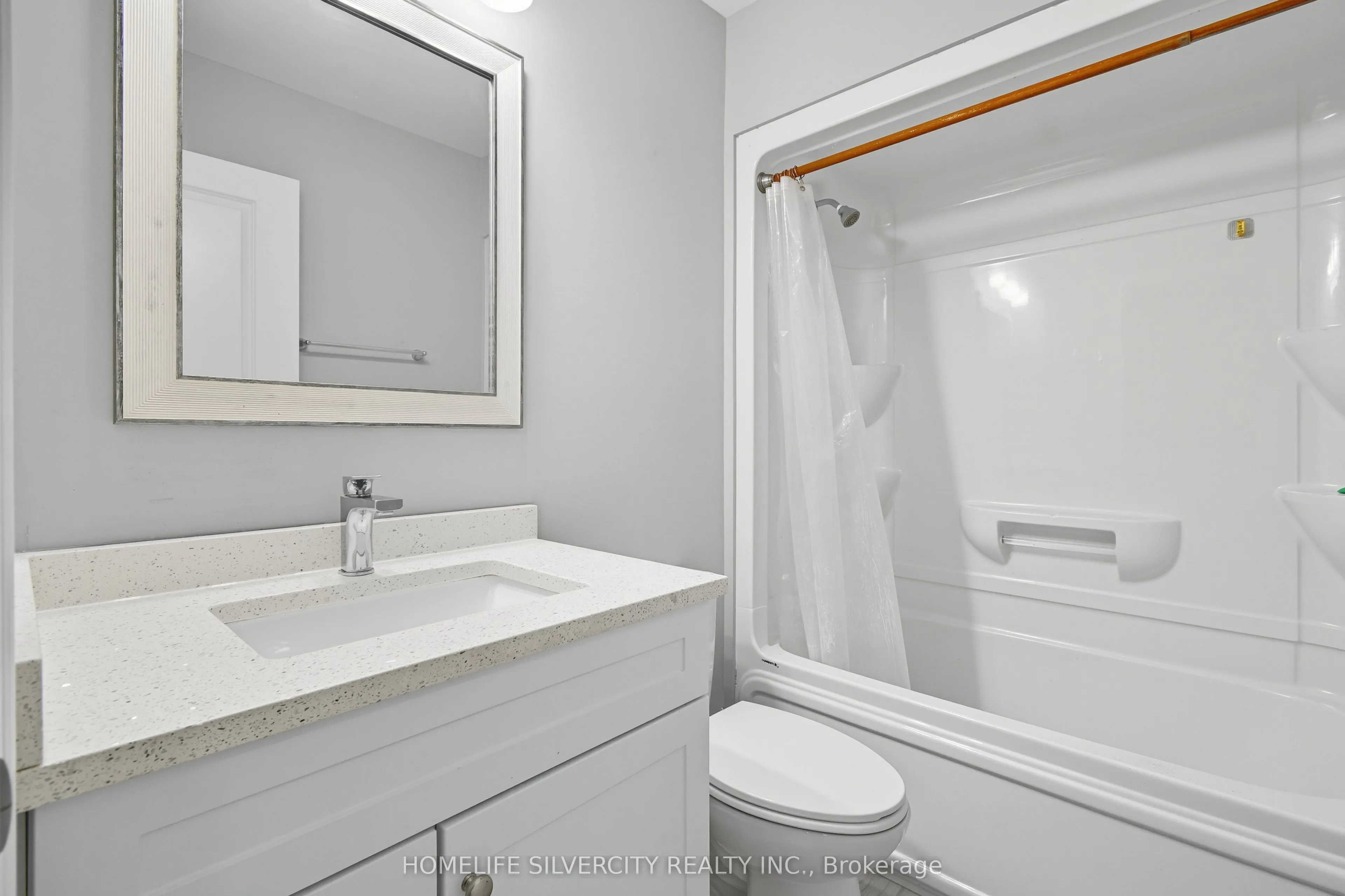 3543 Hallee Crescent