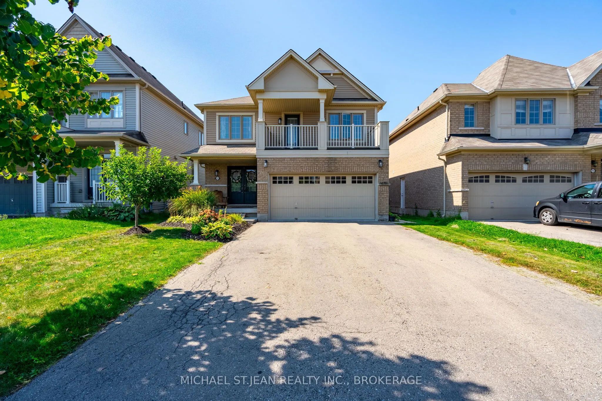 8769 Dogwood Crescent