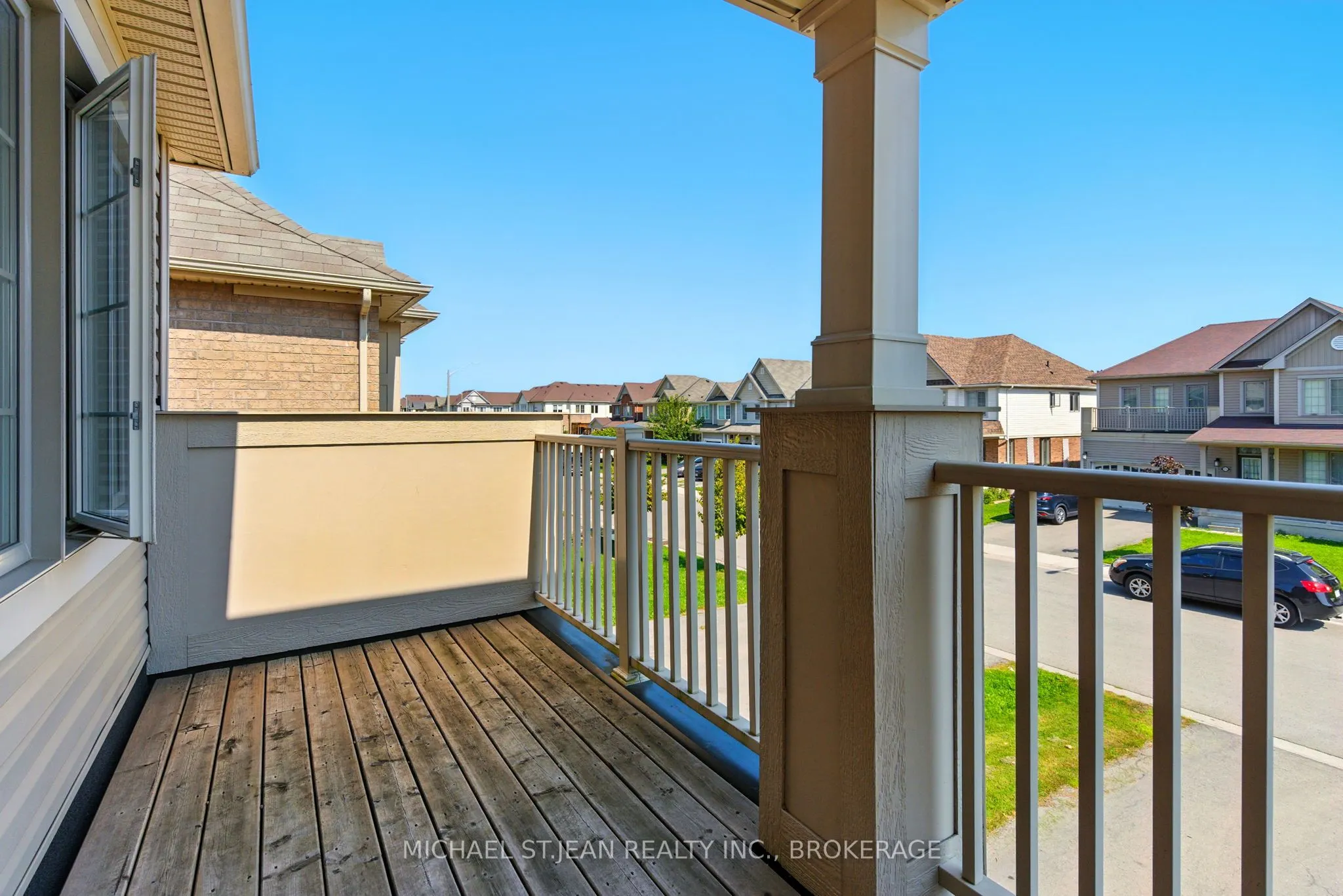 8769 Dogwood Crescent