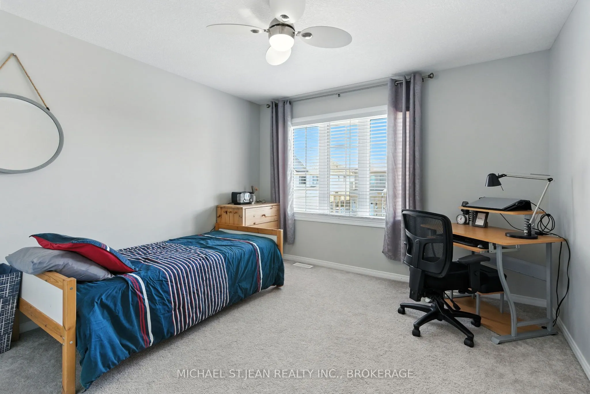 8769 Dogwood Crescent