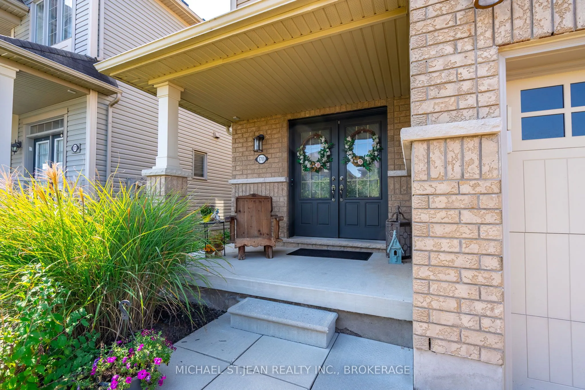 8769 Dogwood Crescent