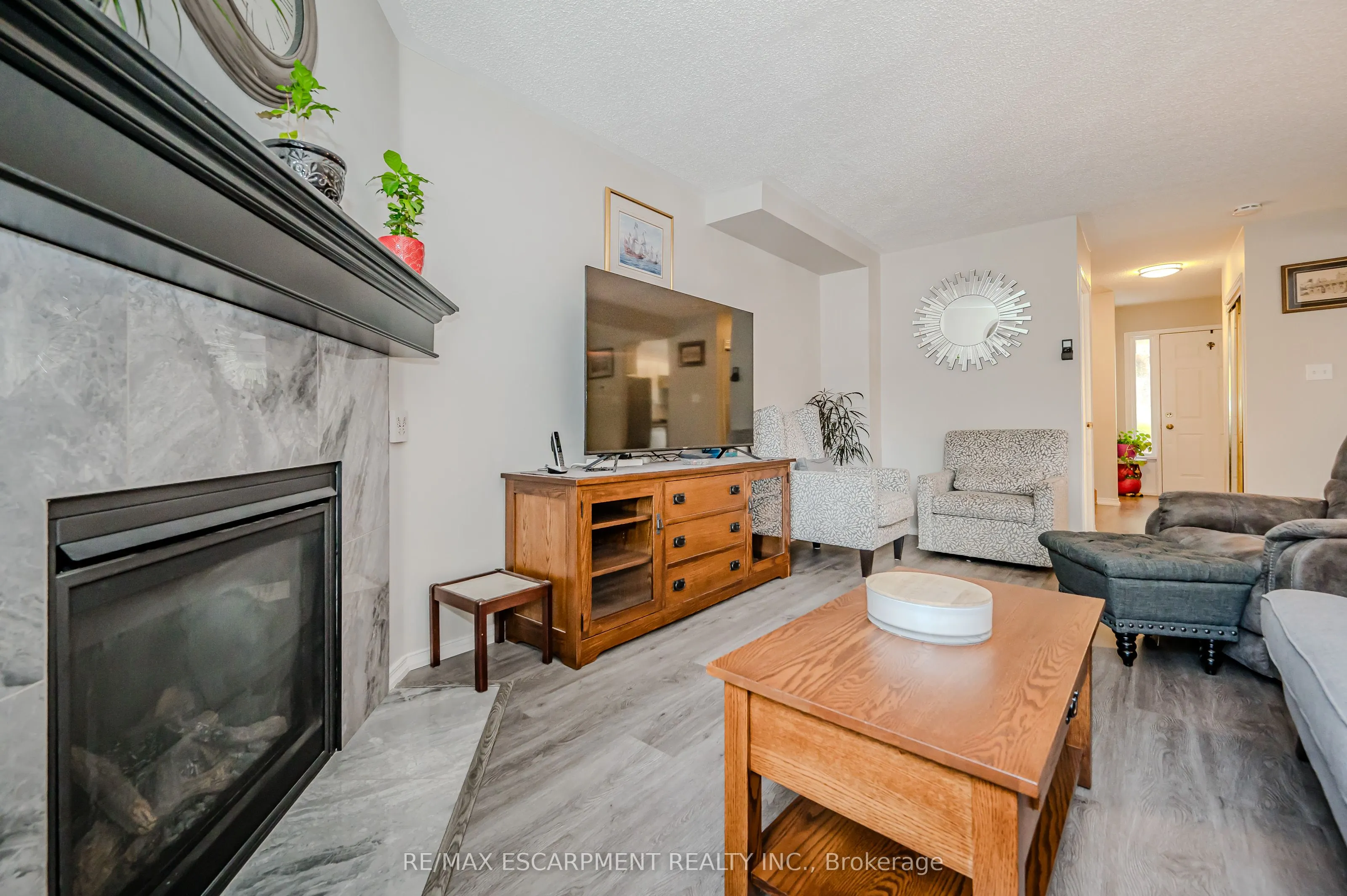38 Elora Drive, #21