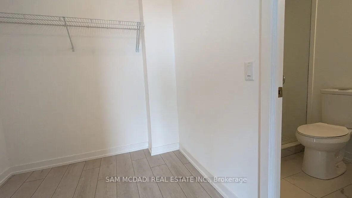55 Duke Street W, #1608