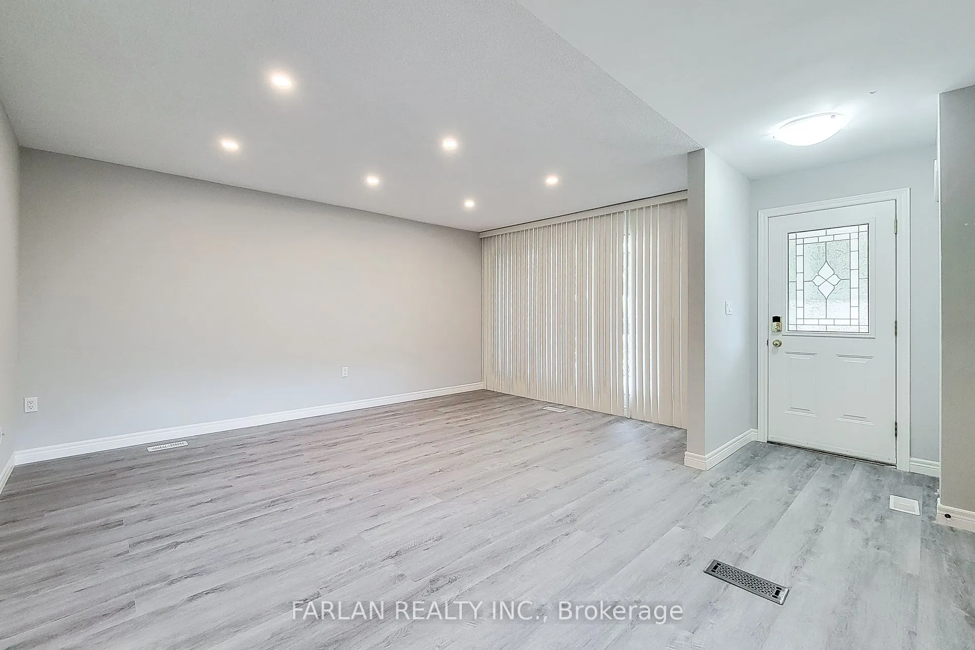 154 West 31st Street, #Main