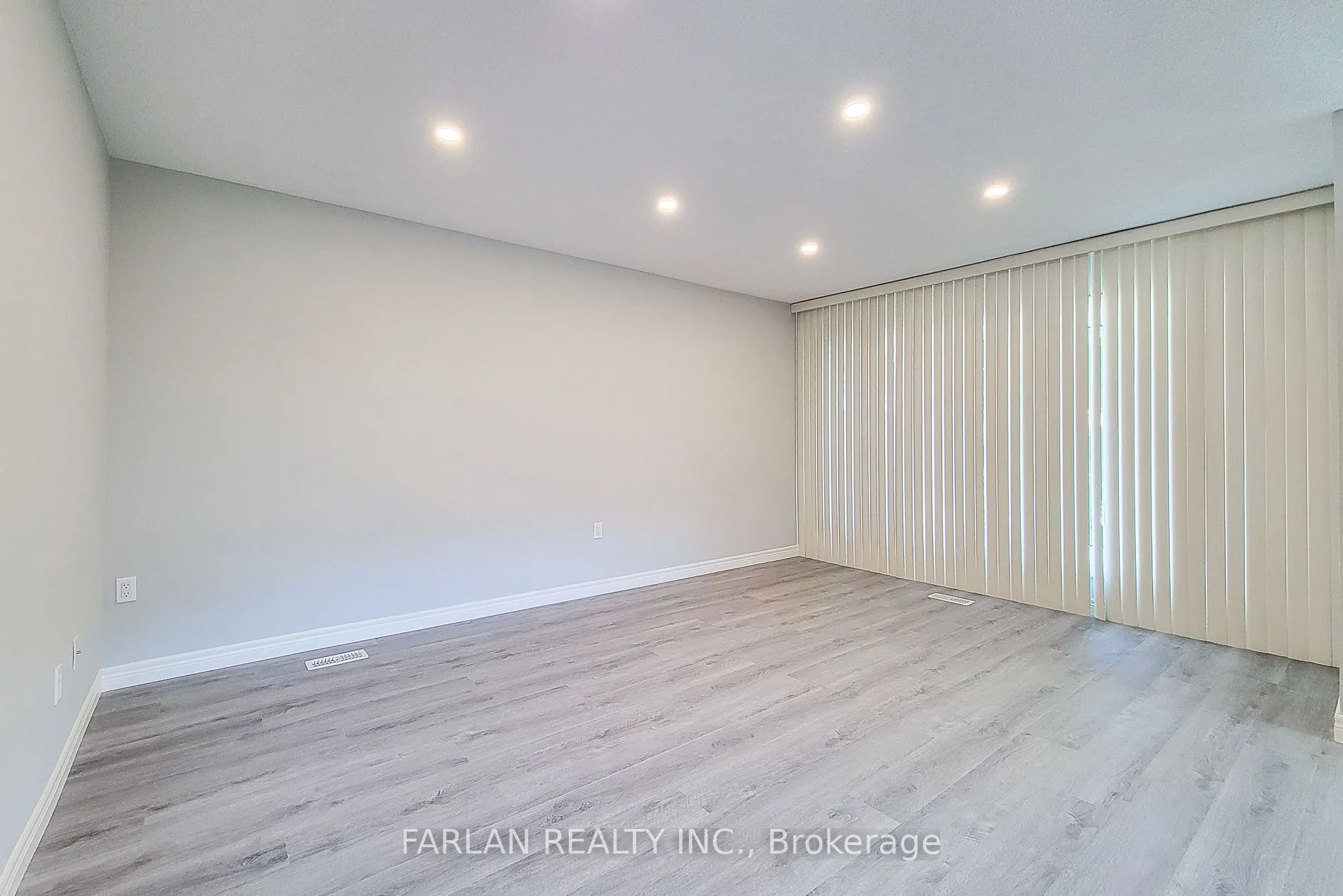 154 West 31st Street, #Main