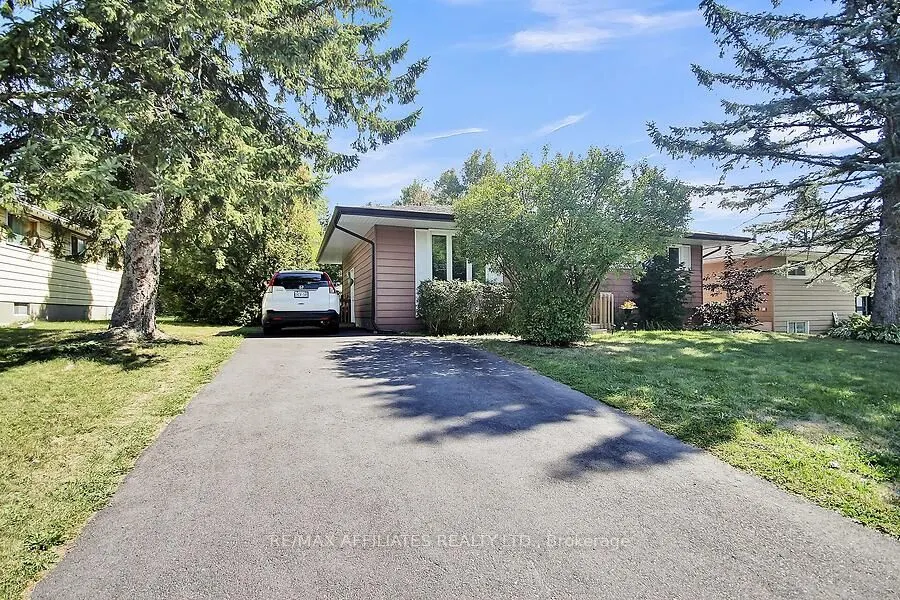 52 Laurie Court