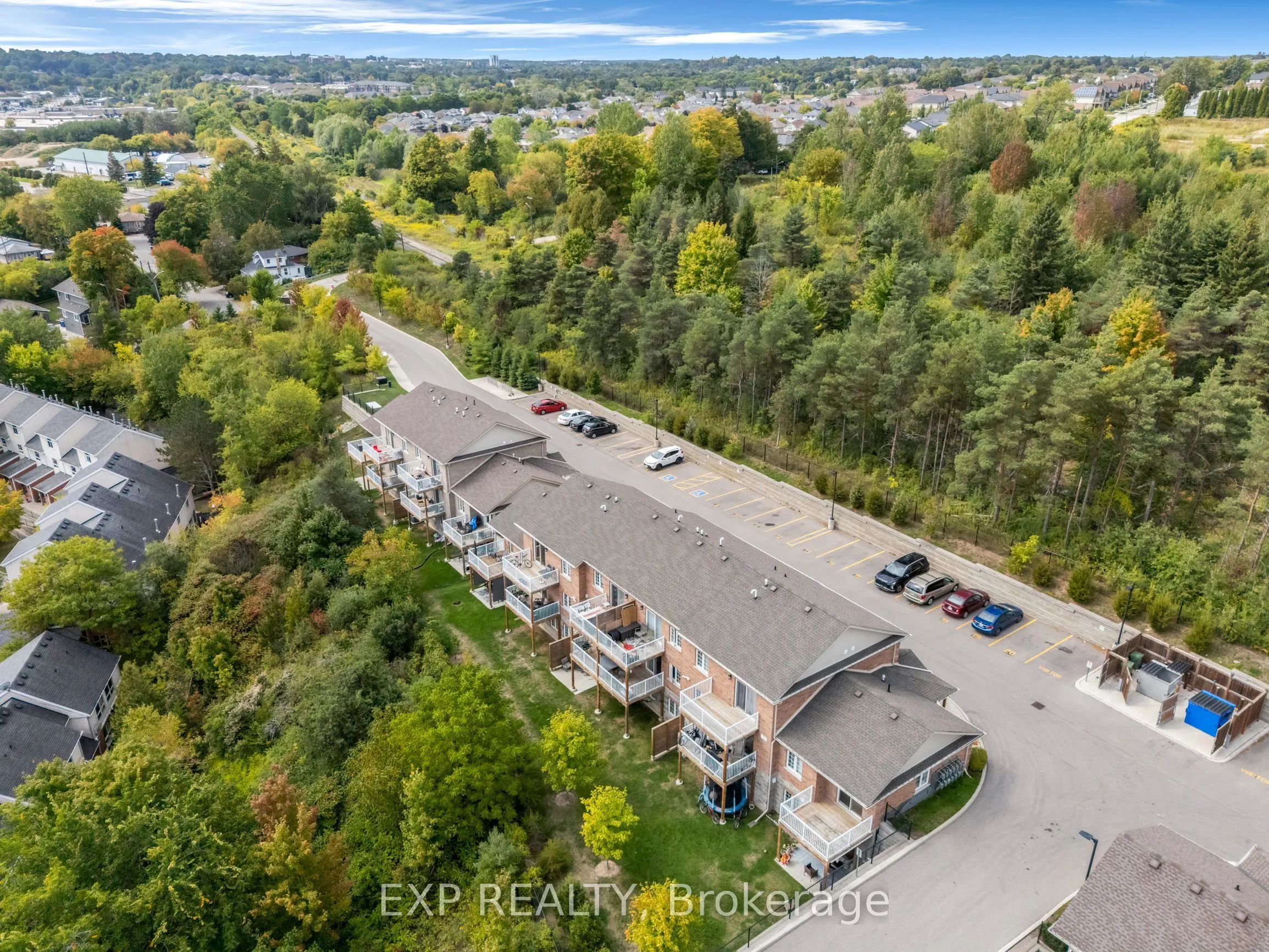 5 CITYVIEW Drive S, #103