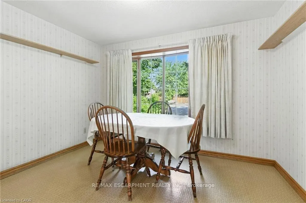 18 Jasper Drive