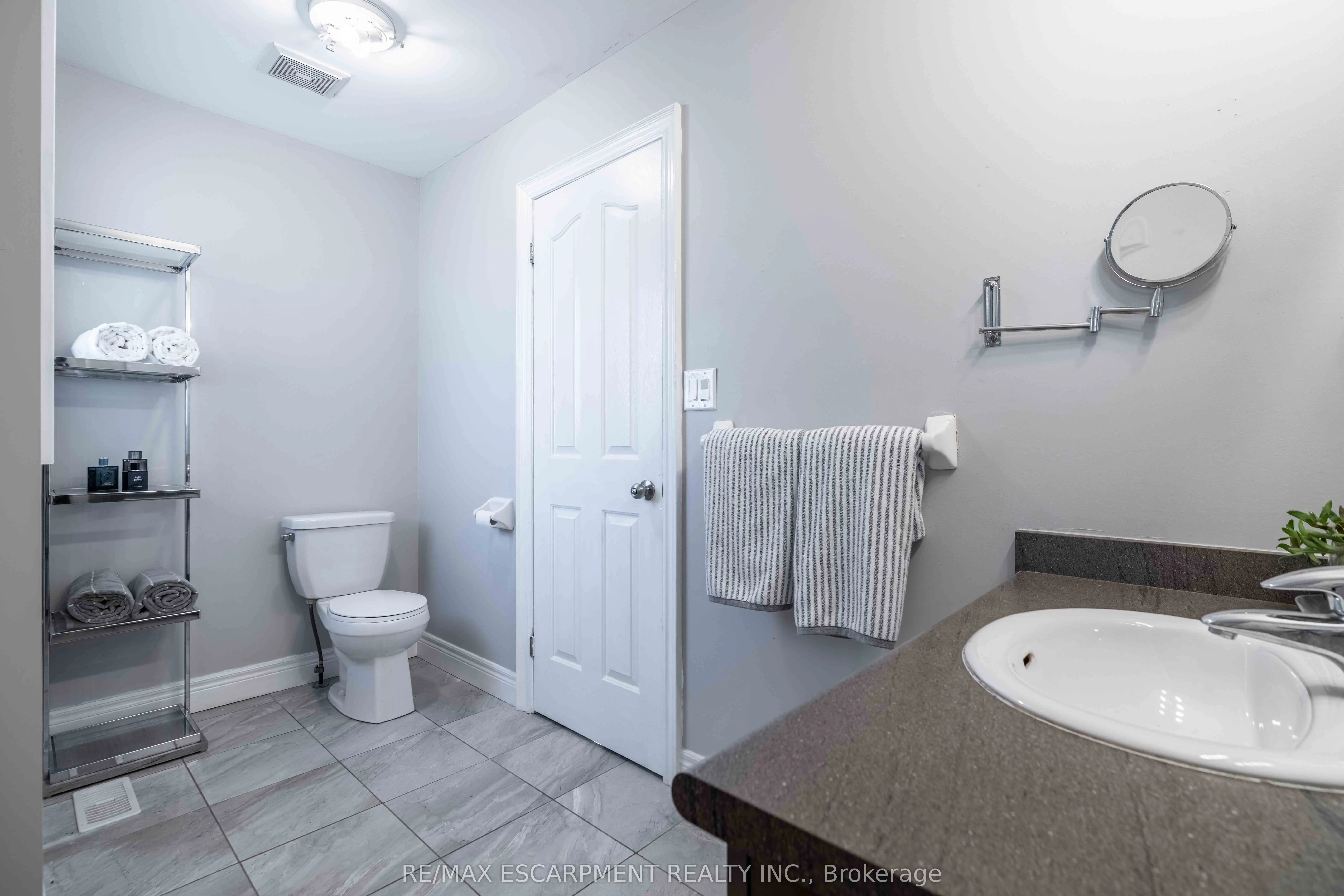 95 Greti Drive