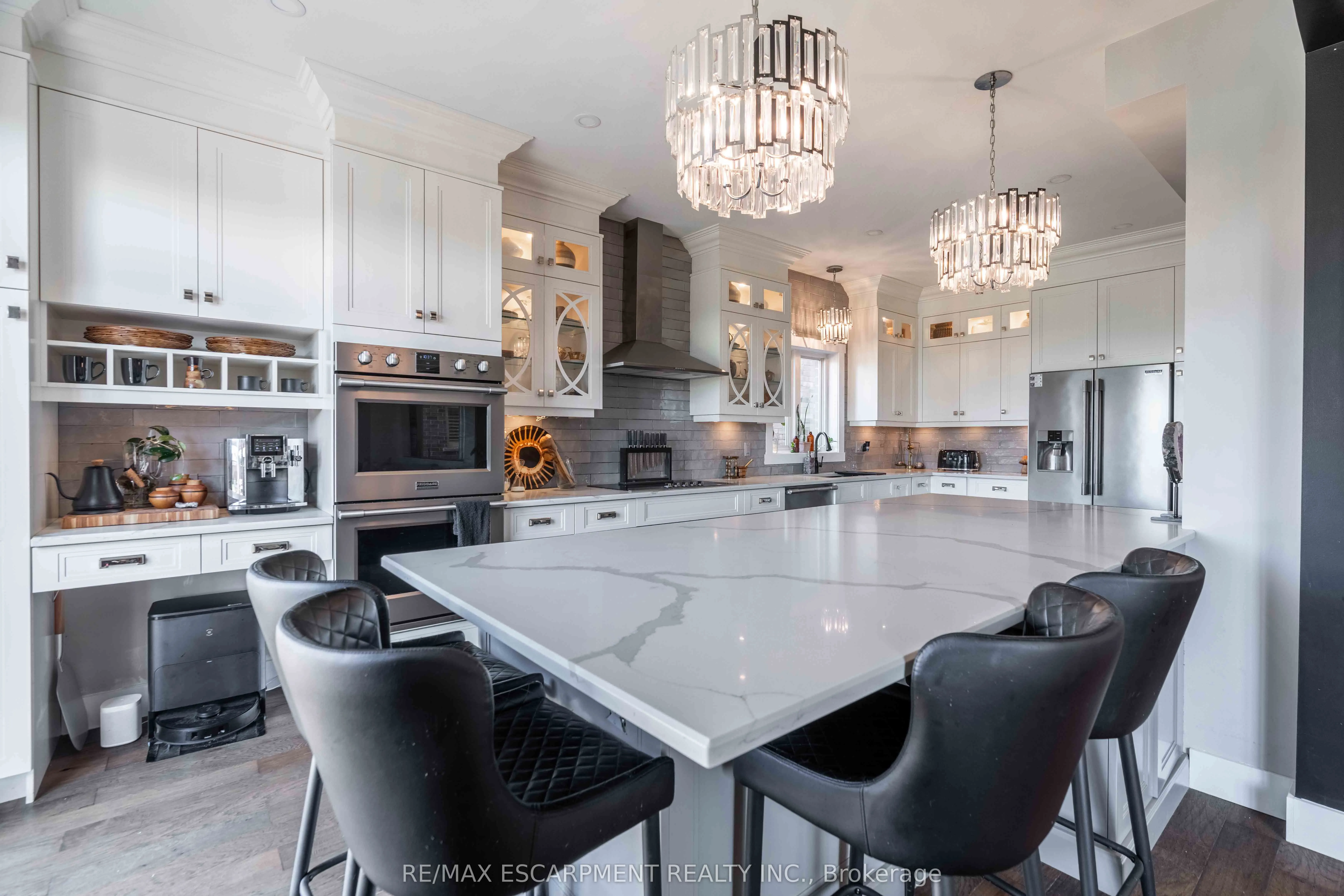 95 Greti Drive